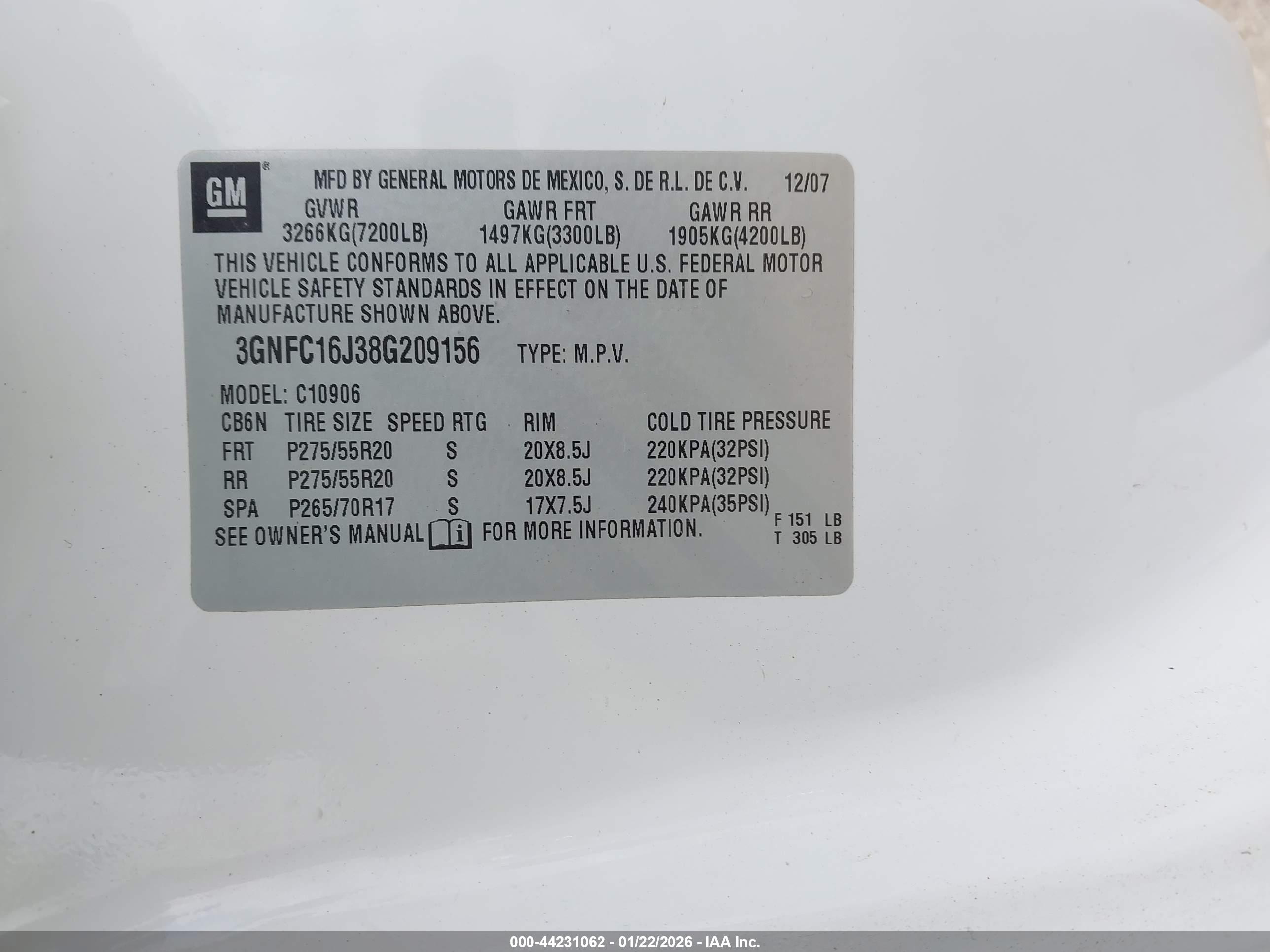 CHEVROLET SUBURBAN image 9