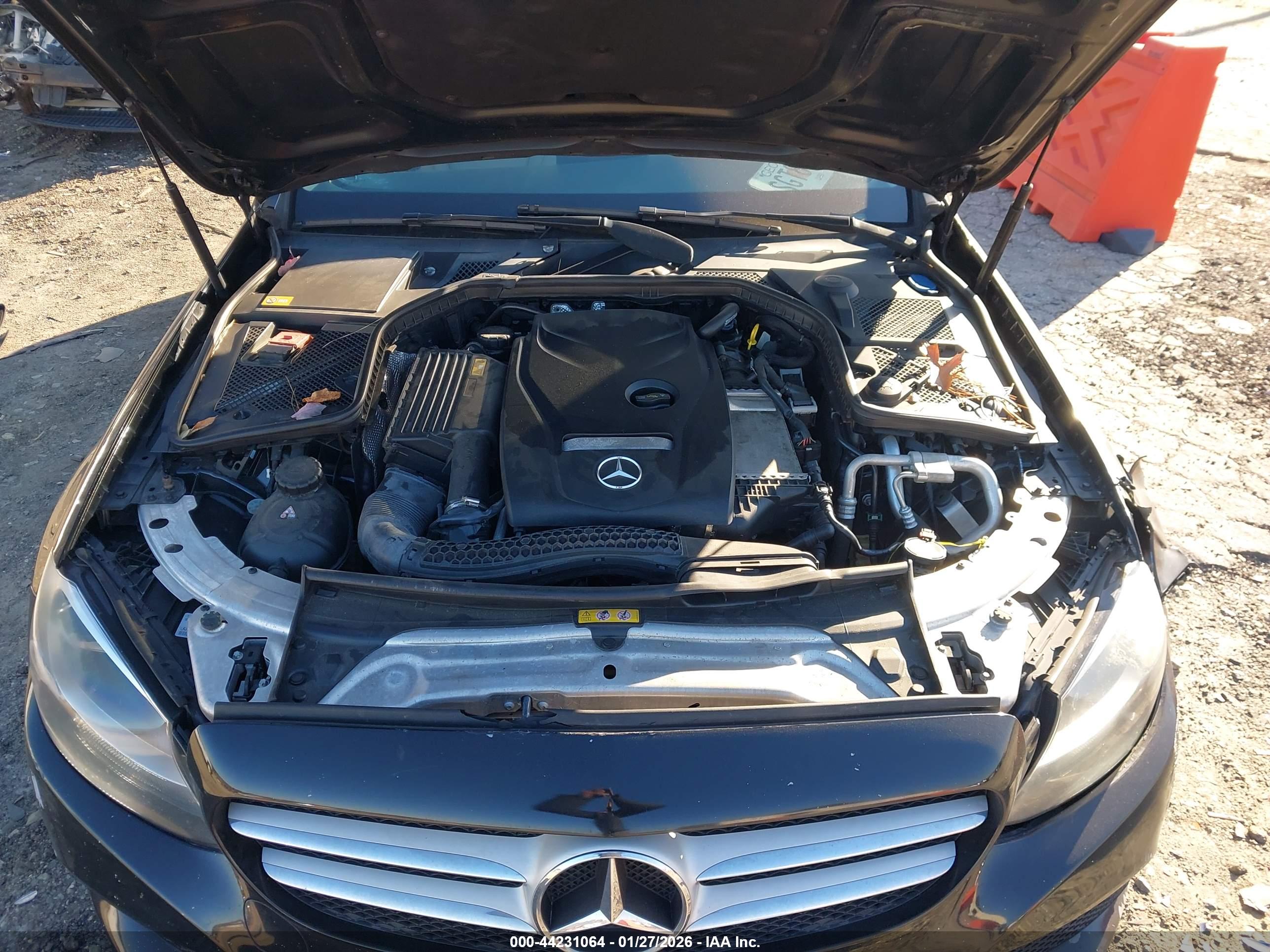 MERCEDES-BENZ C image 10