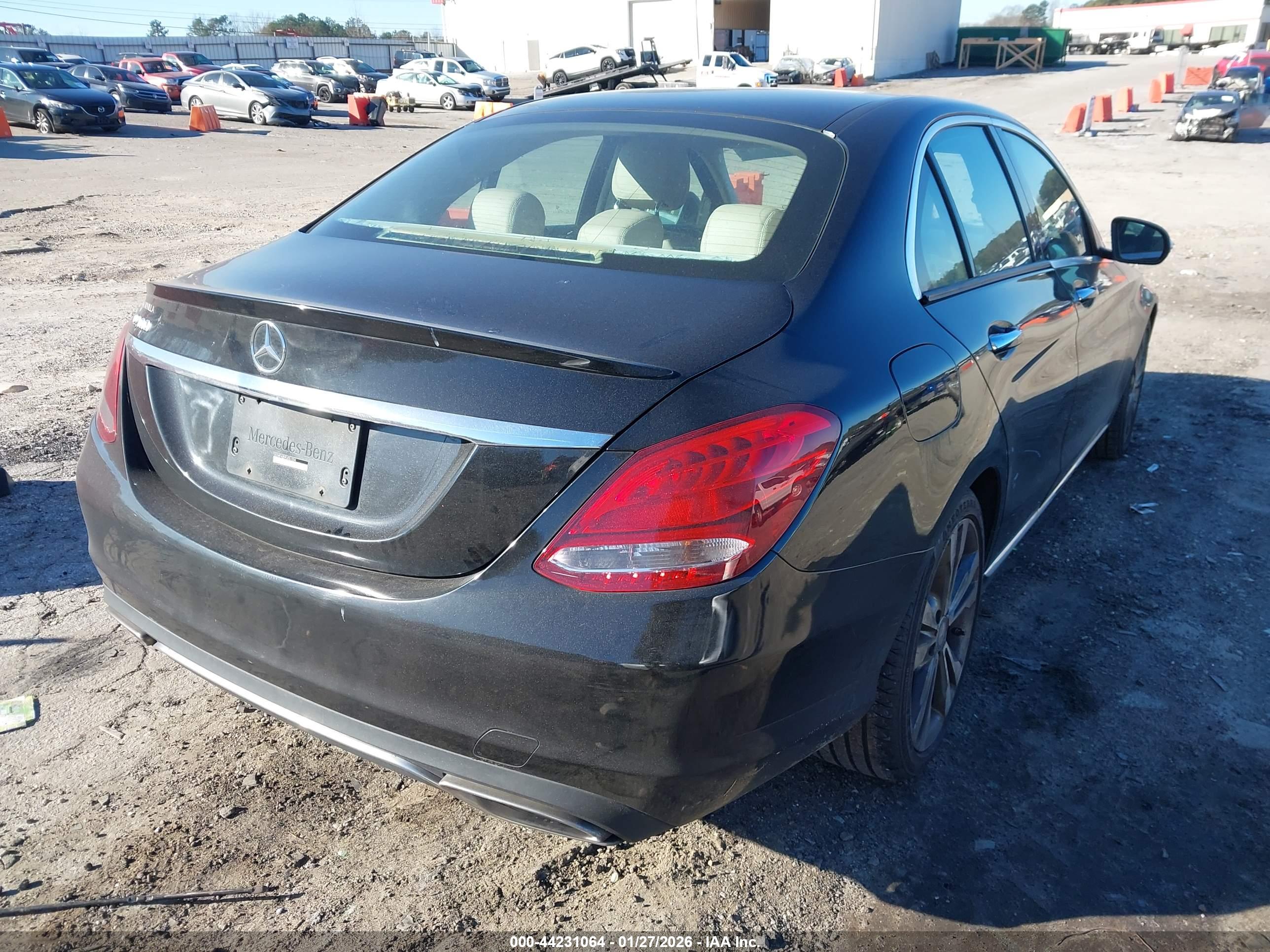 MERCEDES-BENZ C image 4
