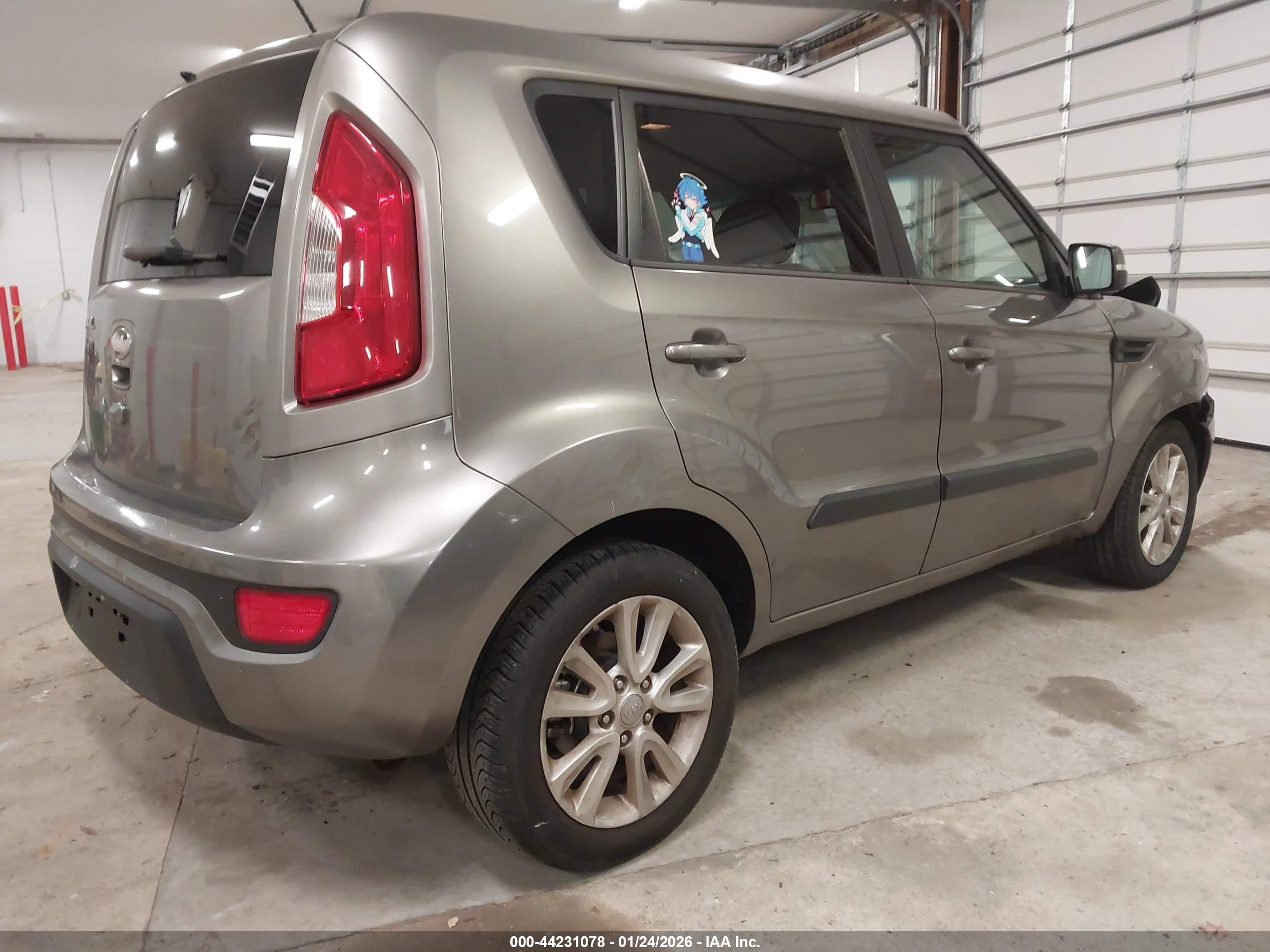 KIA SOUL image 4