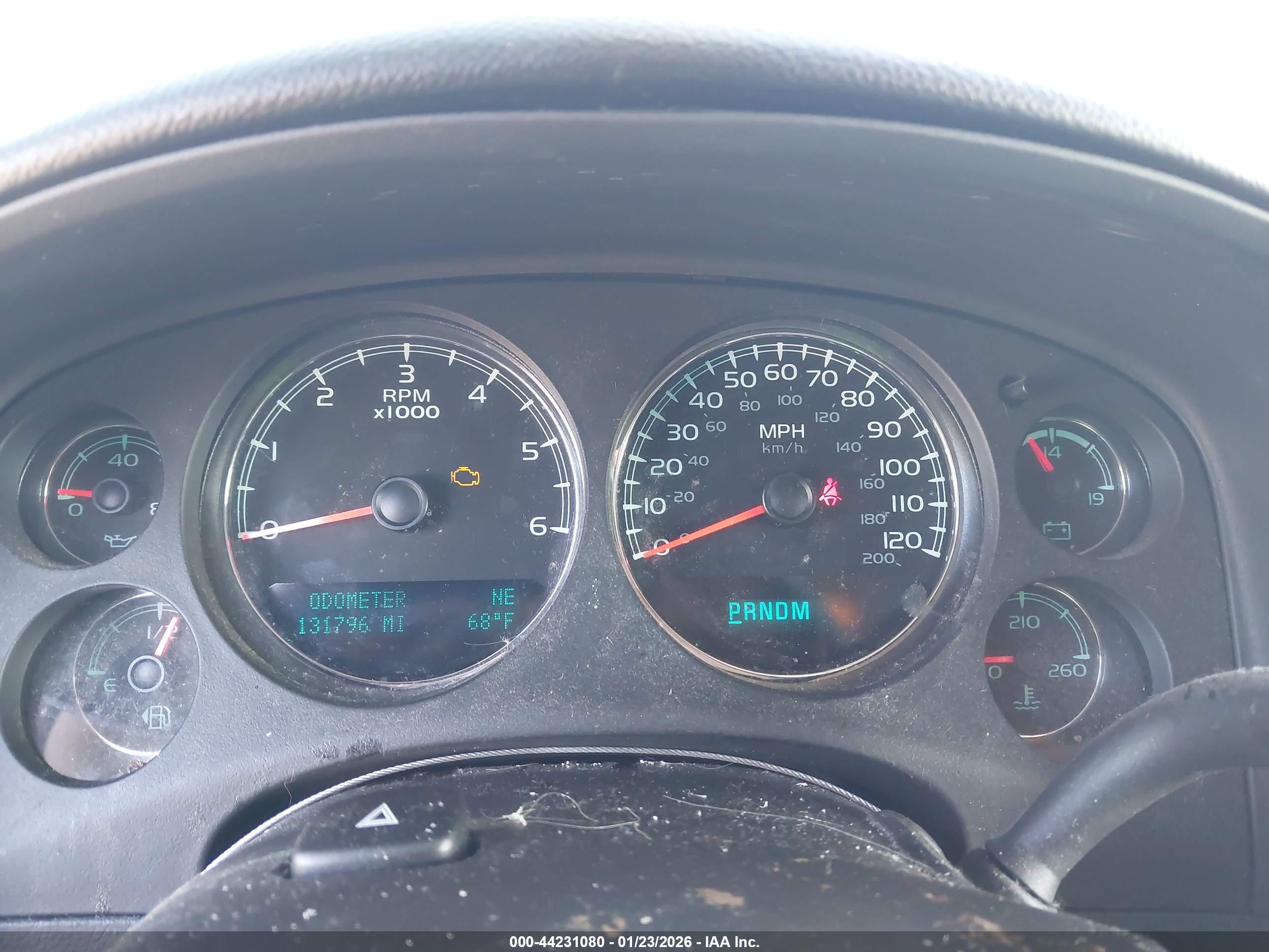 CHEVROLET TAHOE image 7
