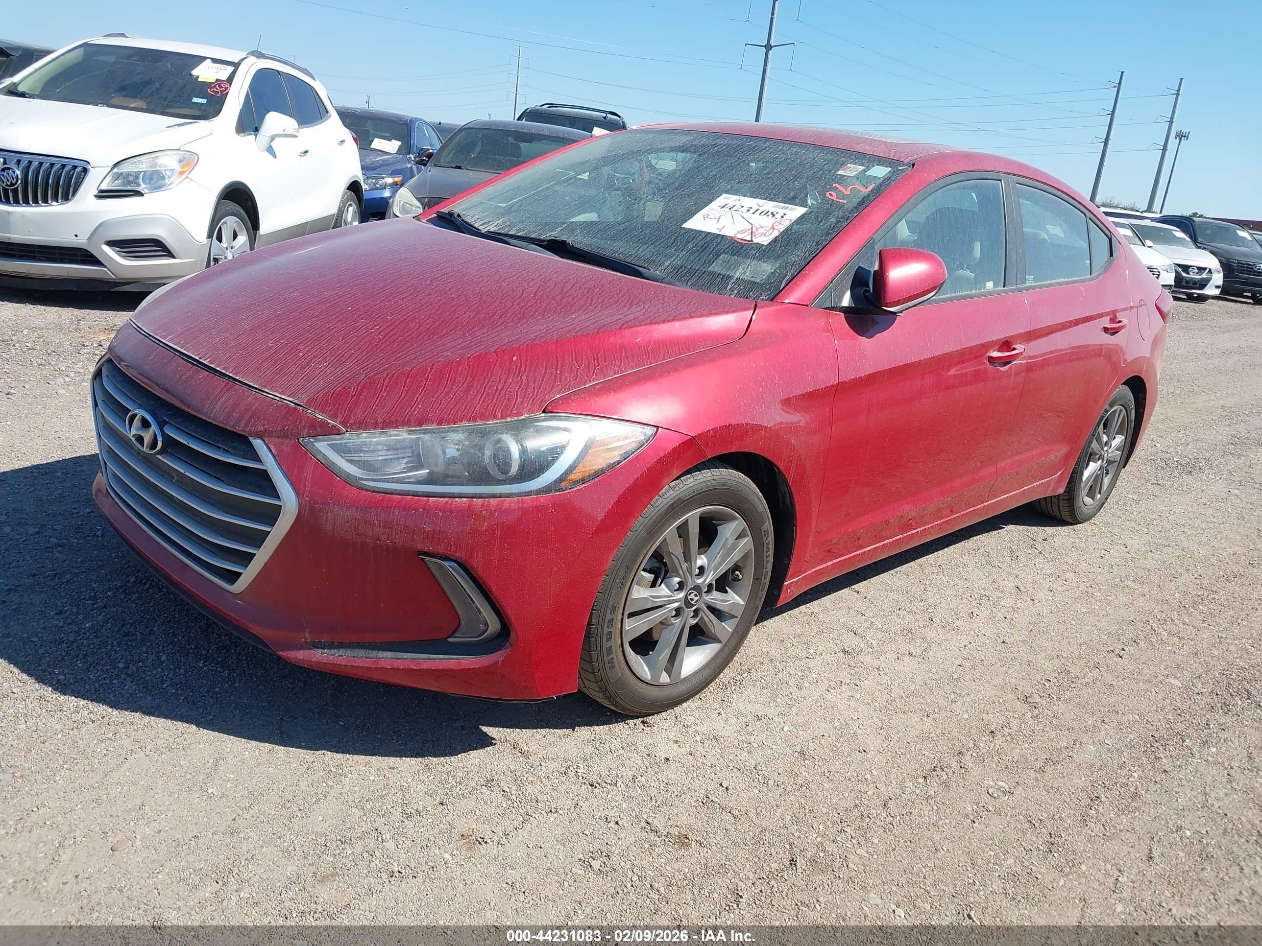 HYUNDAI ELANTRA image 2