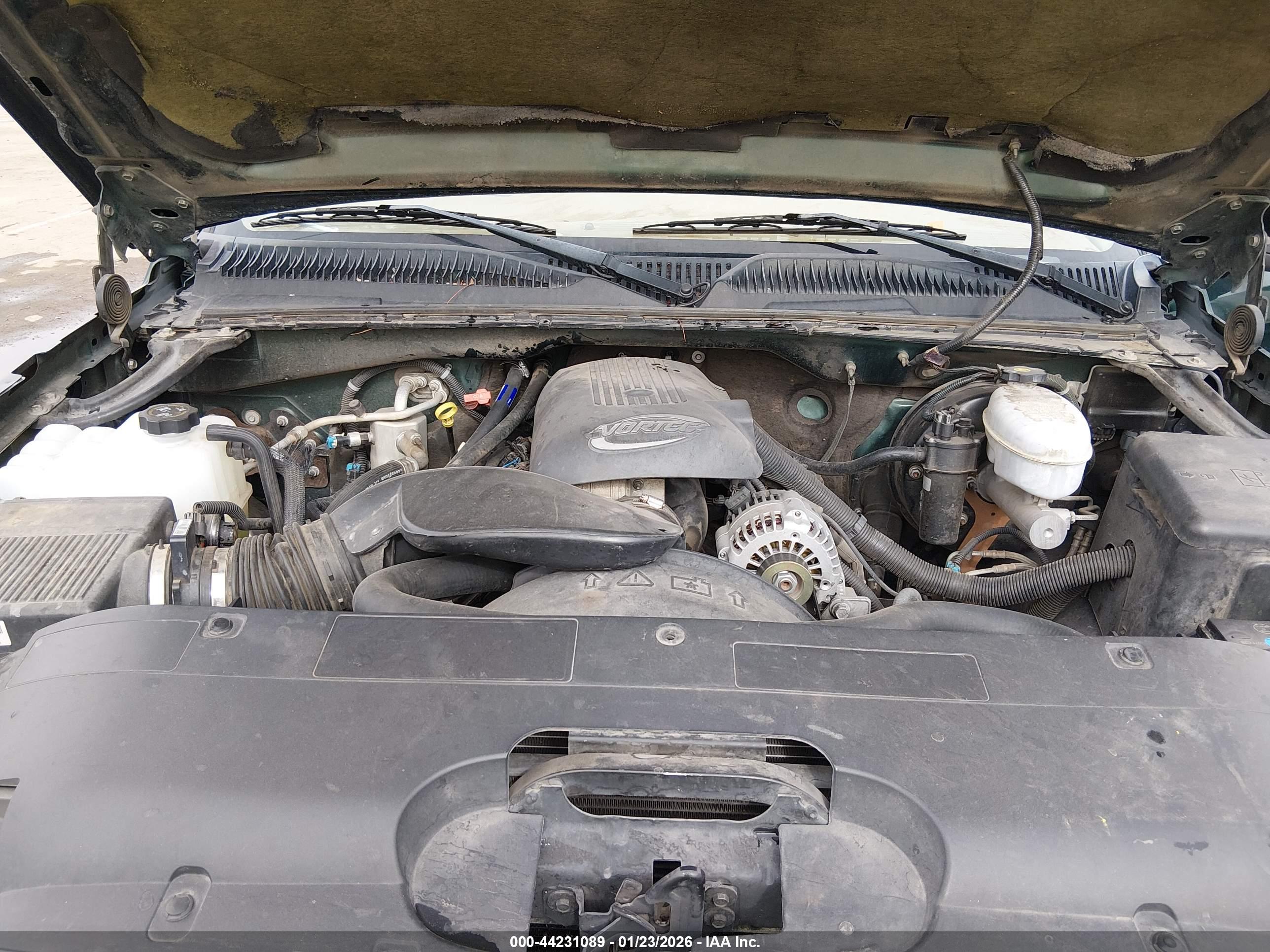 CHEVROLET SILVERADO image 10