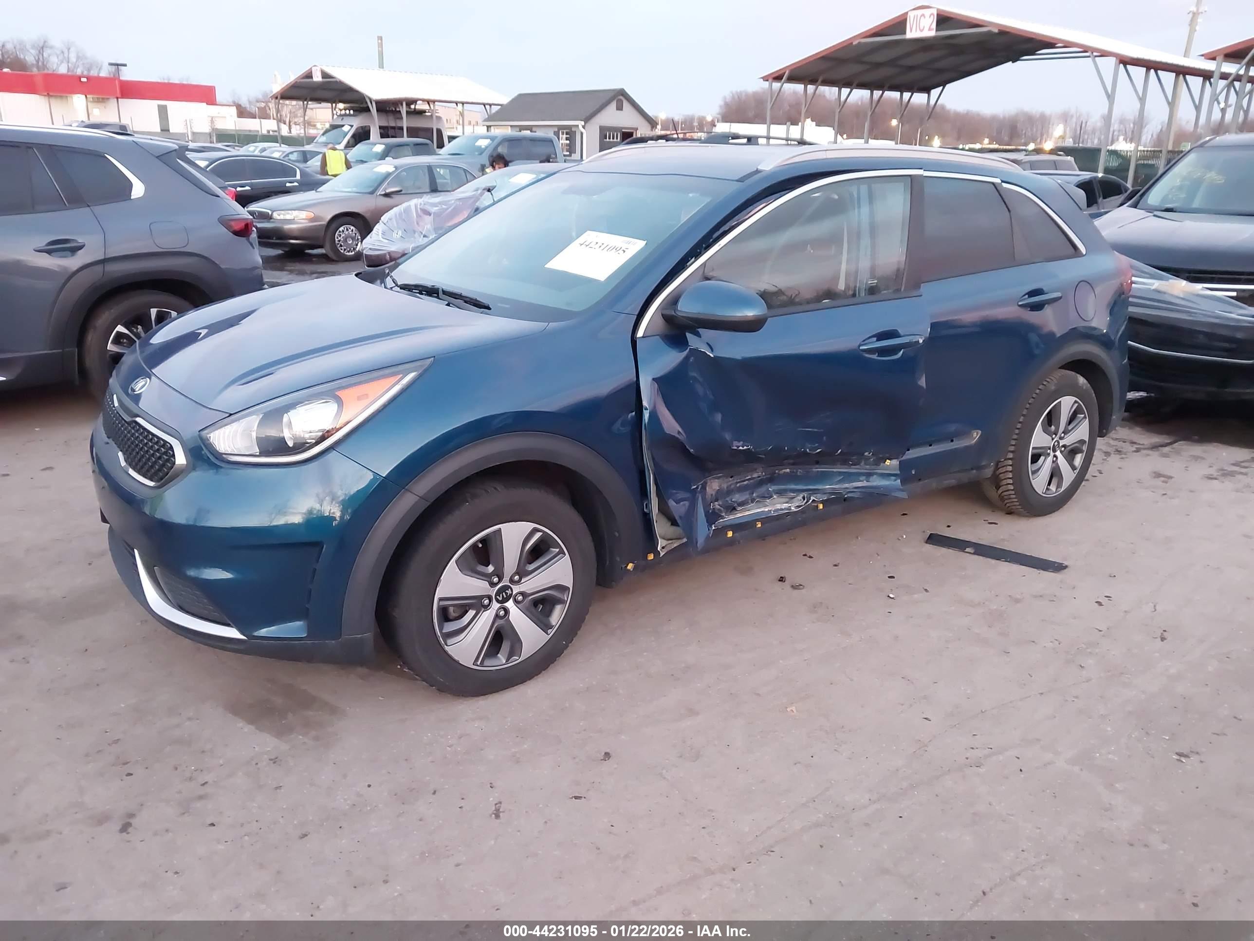 KIA NIRO image 2