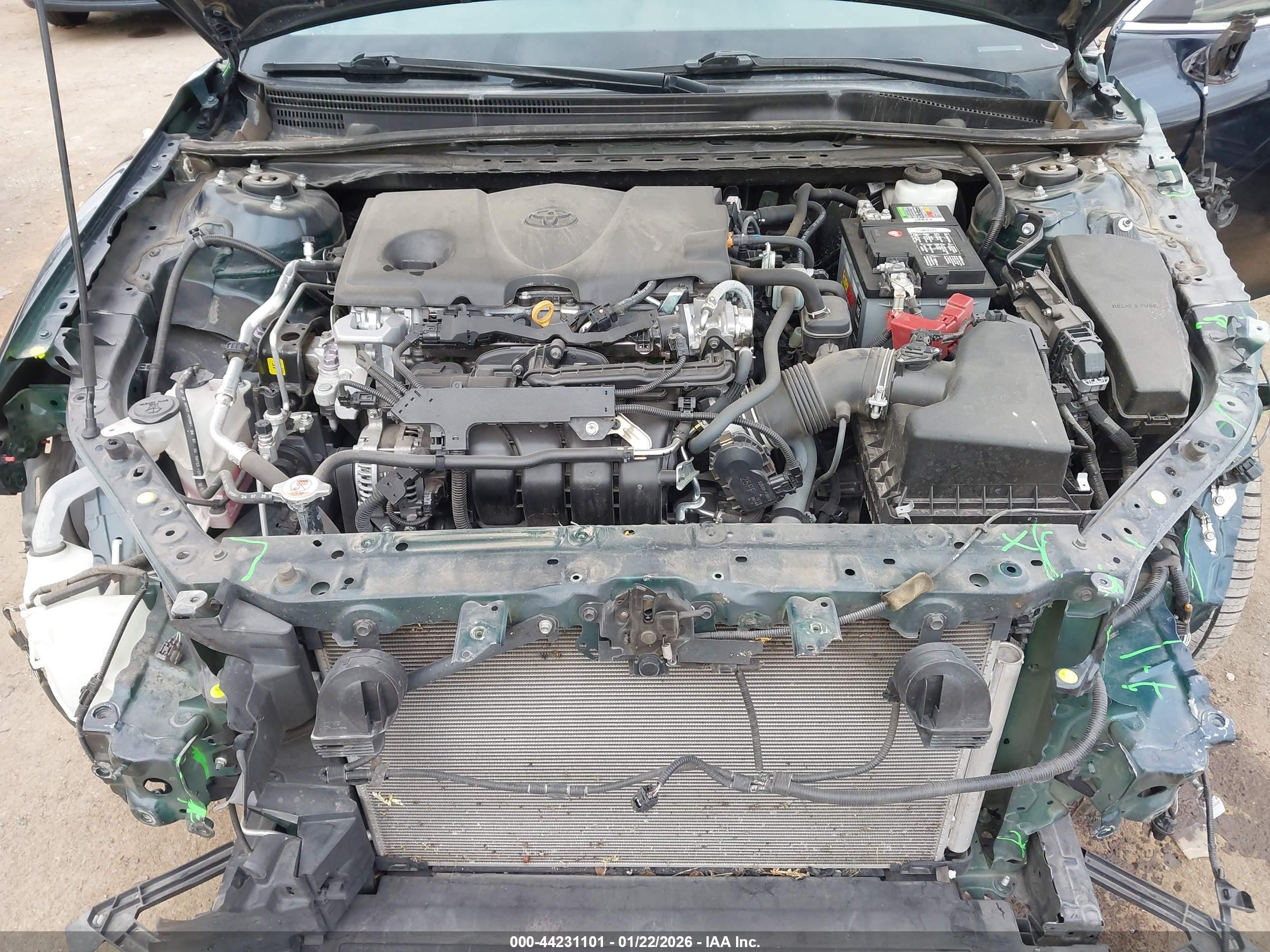 TOYOTA CAMRY image 10