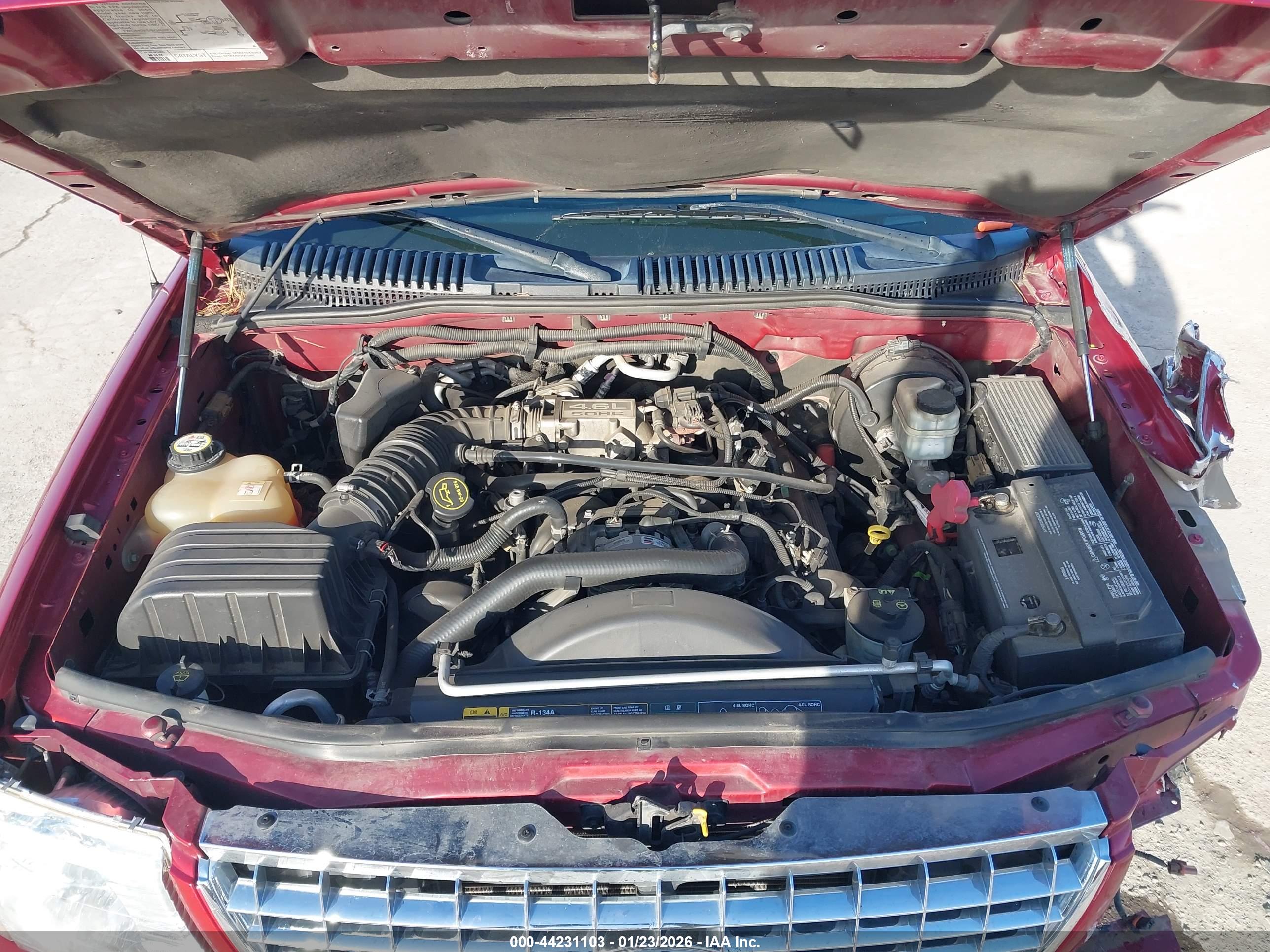 FORD EXPLORER image 10