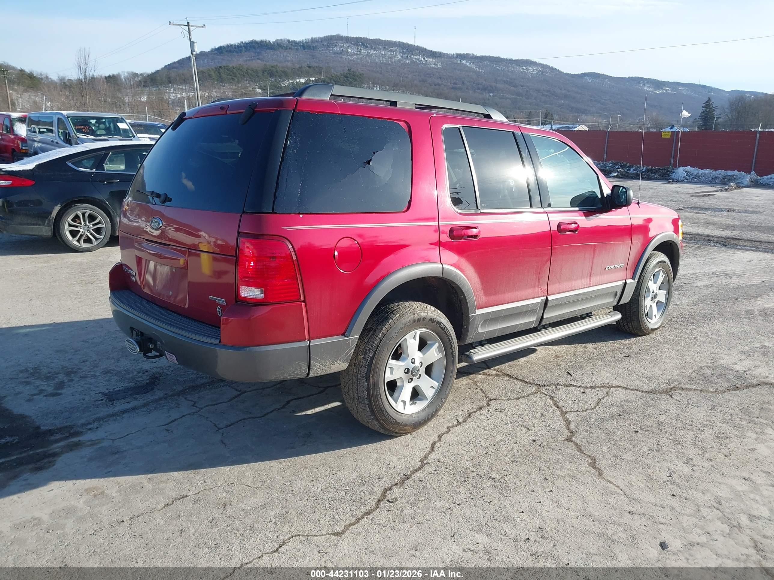 FORD EXPLORER image 4