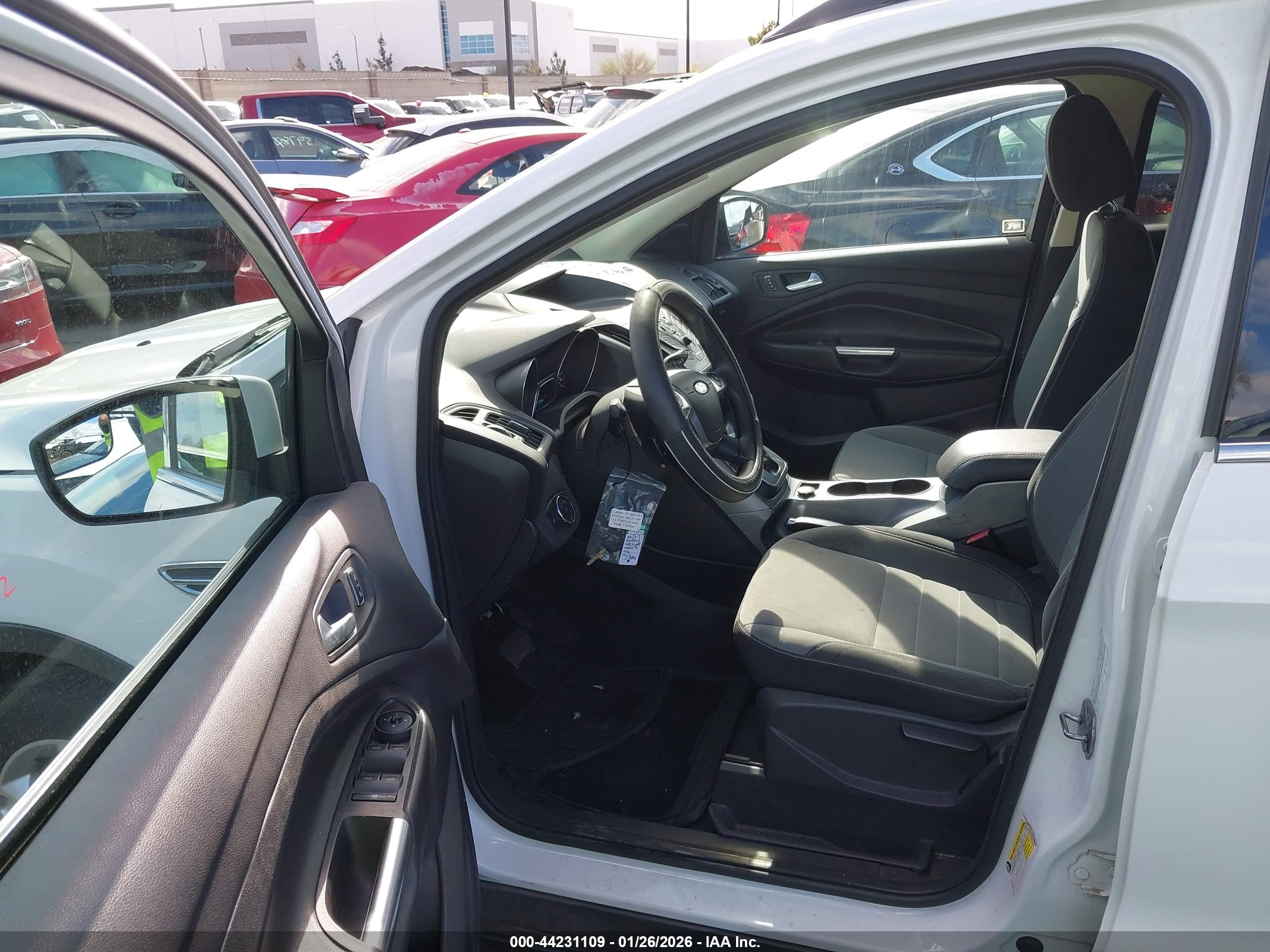 FORD ESCAPE image 5