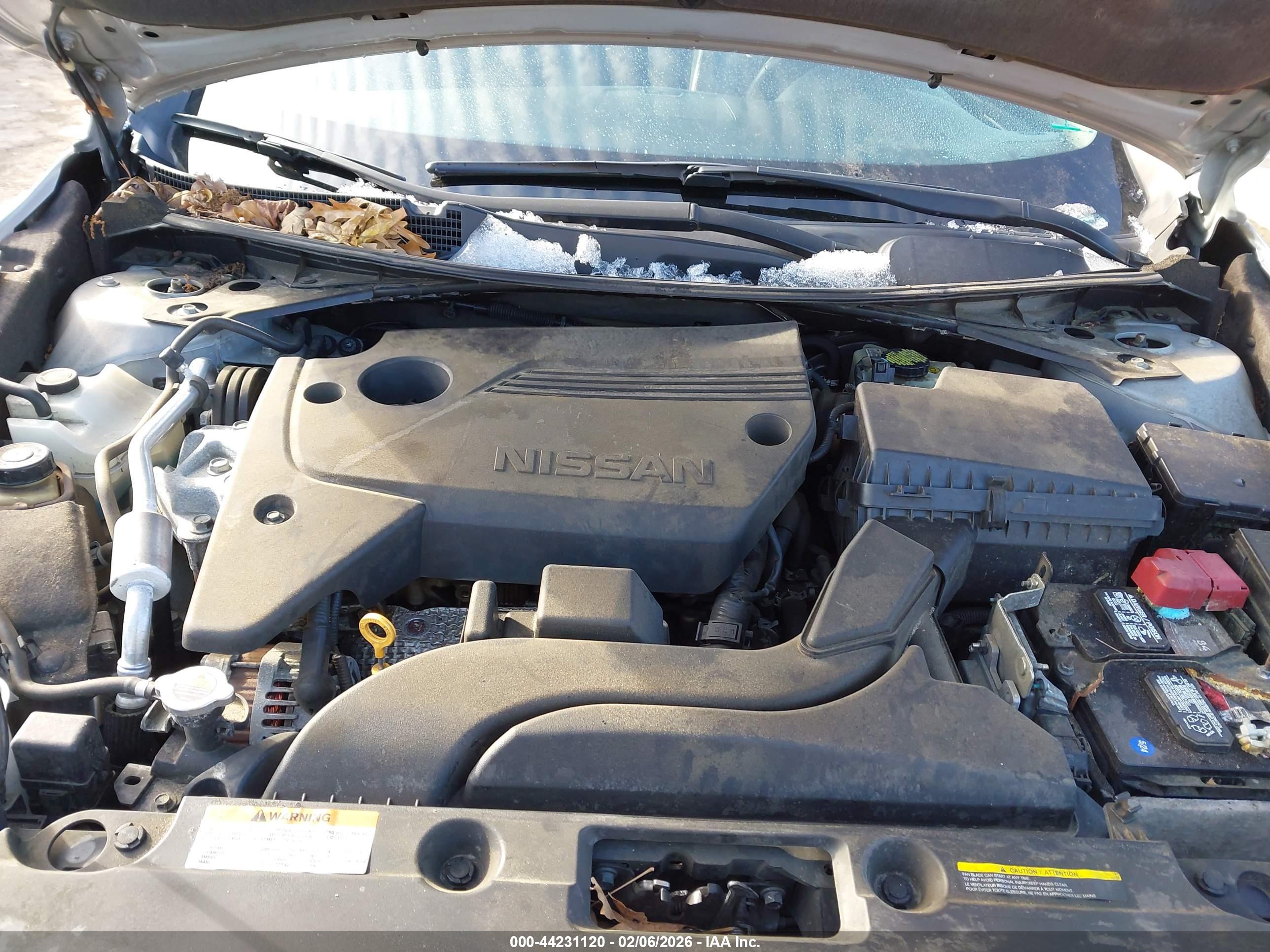 NISSAN ALTIMA image 10