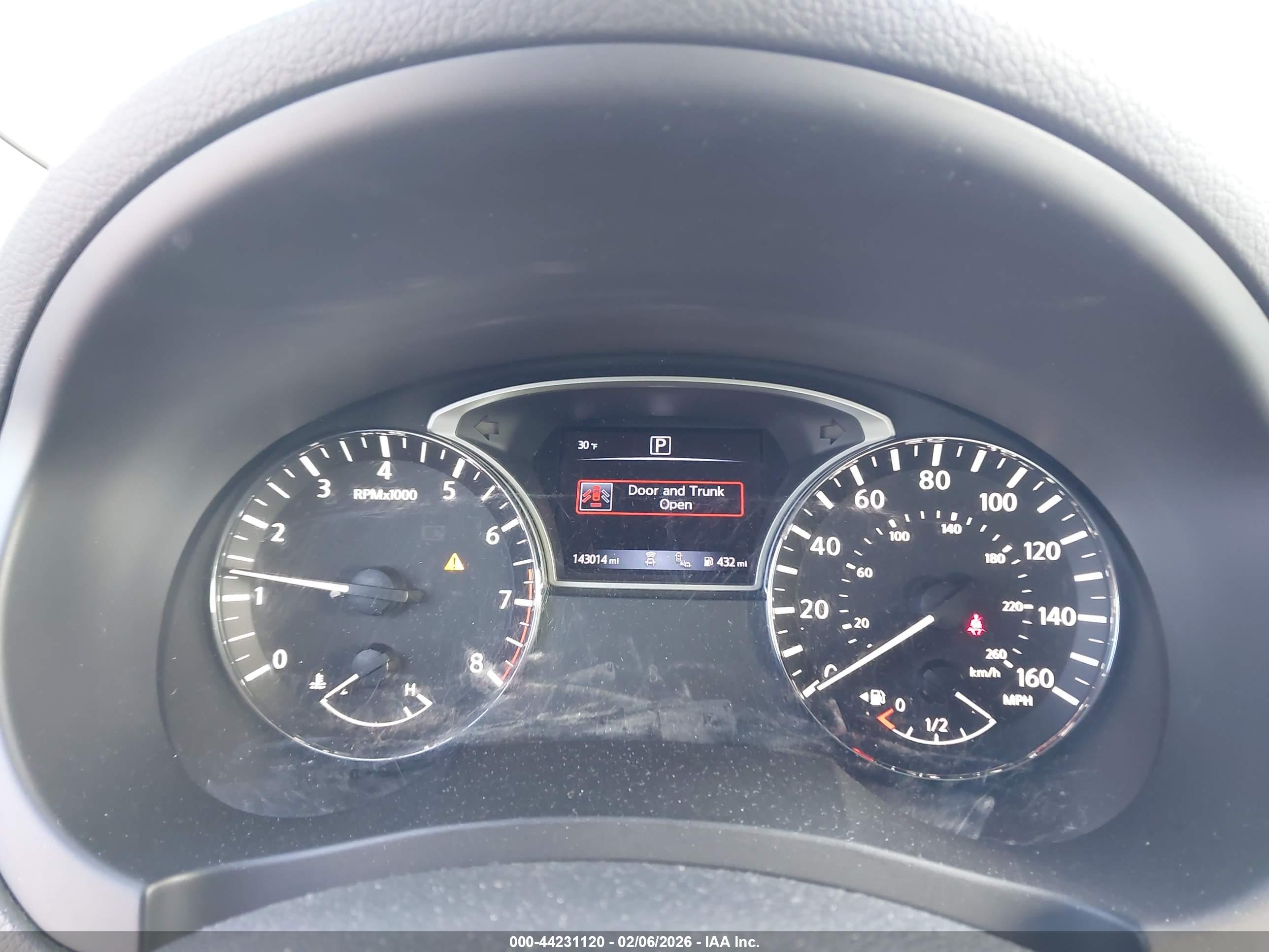NISSAN ALTIMA image 7