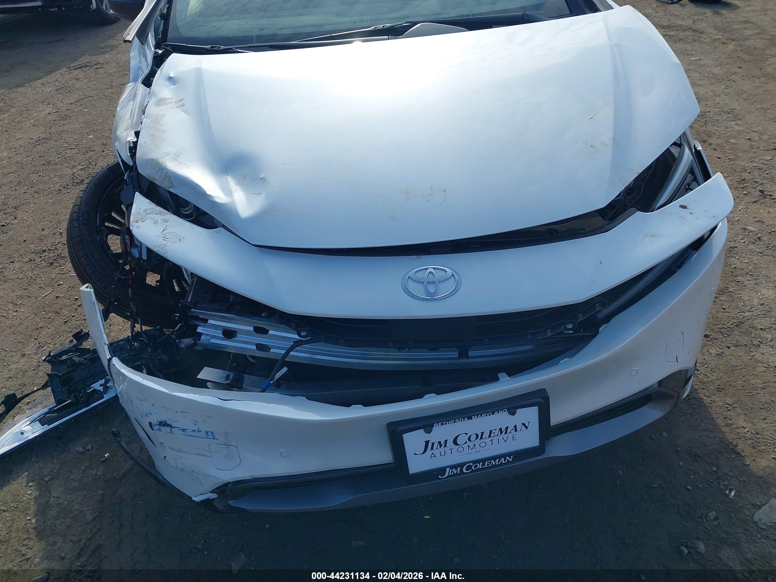 TOYOTA PRIUS image 6