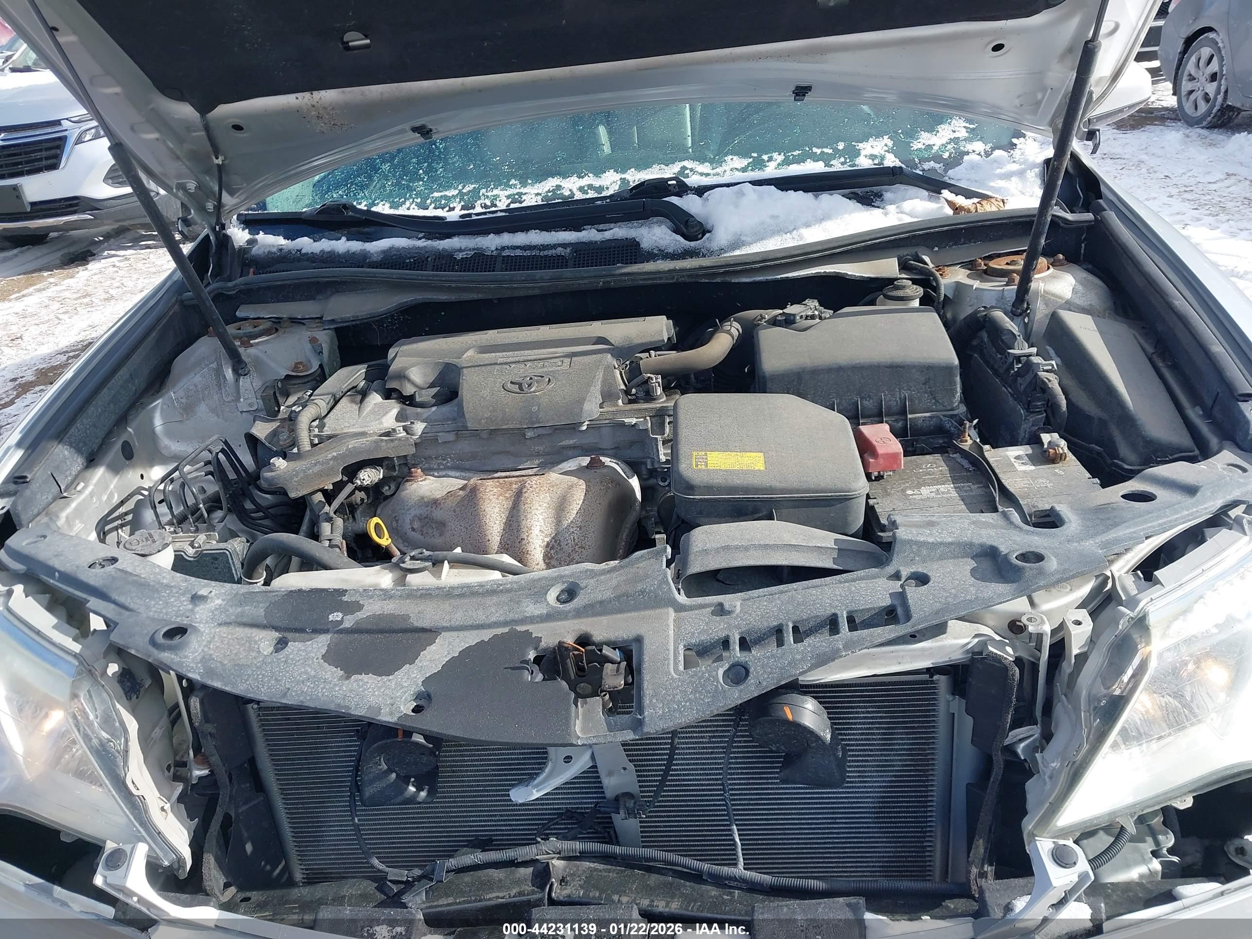 TOYOTA CAMRY image 10