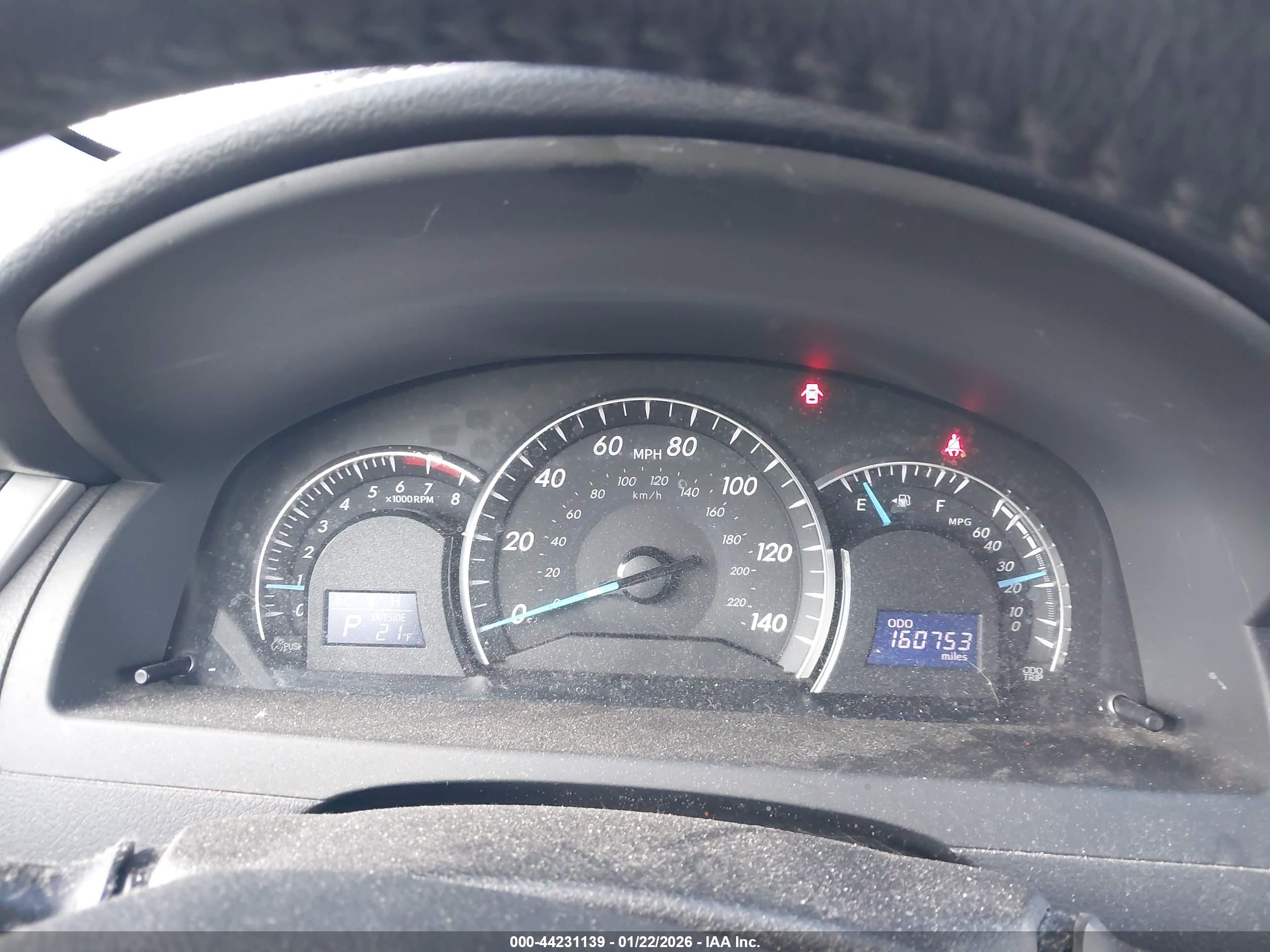 TOYOTA CAMRY image 7