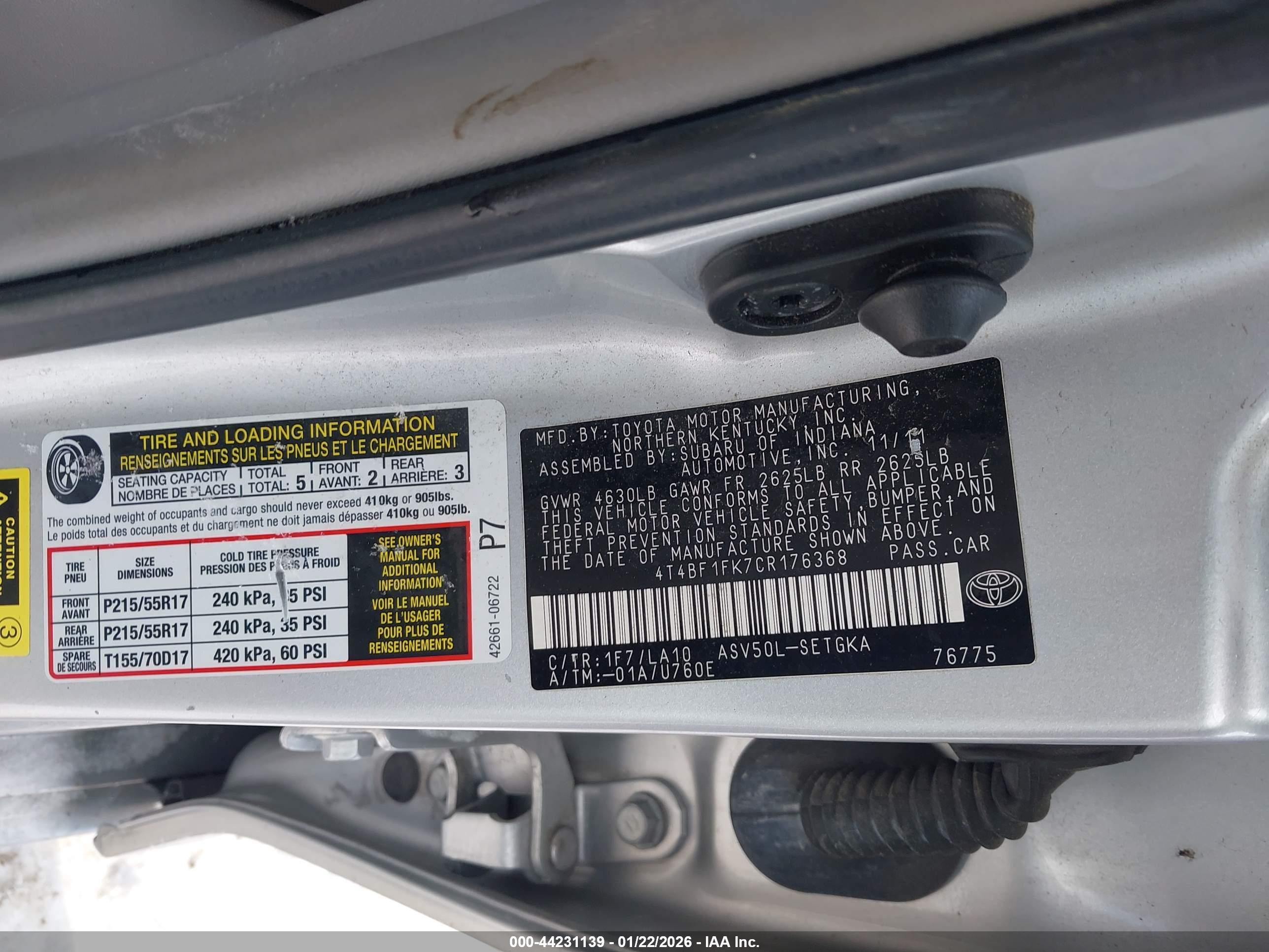 TOYOTA CAMRY image 9
