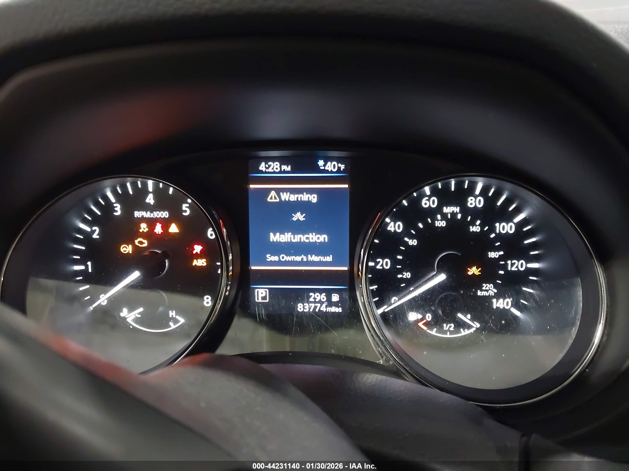 NISSAN ROGUE image 7