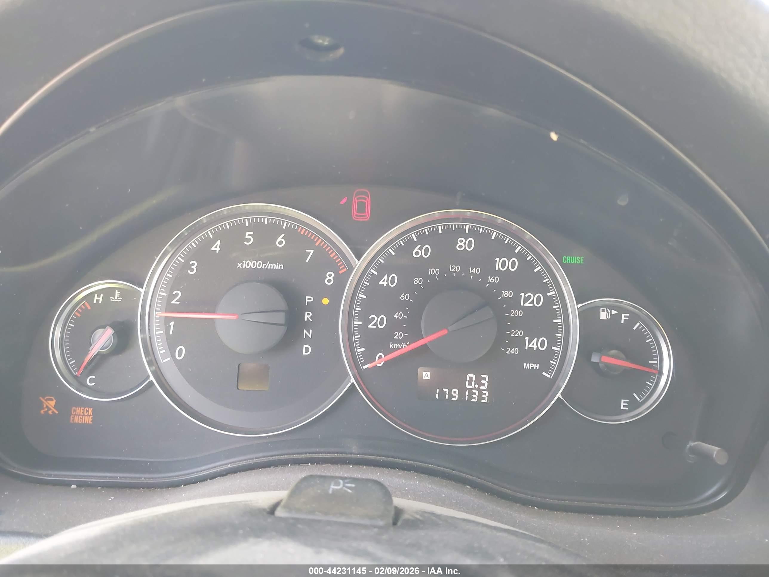 SUBARU OUTBACK image 7