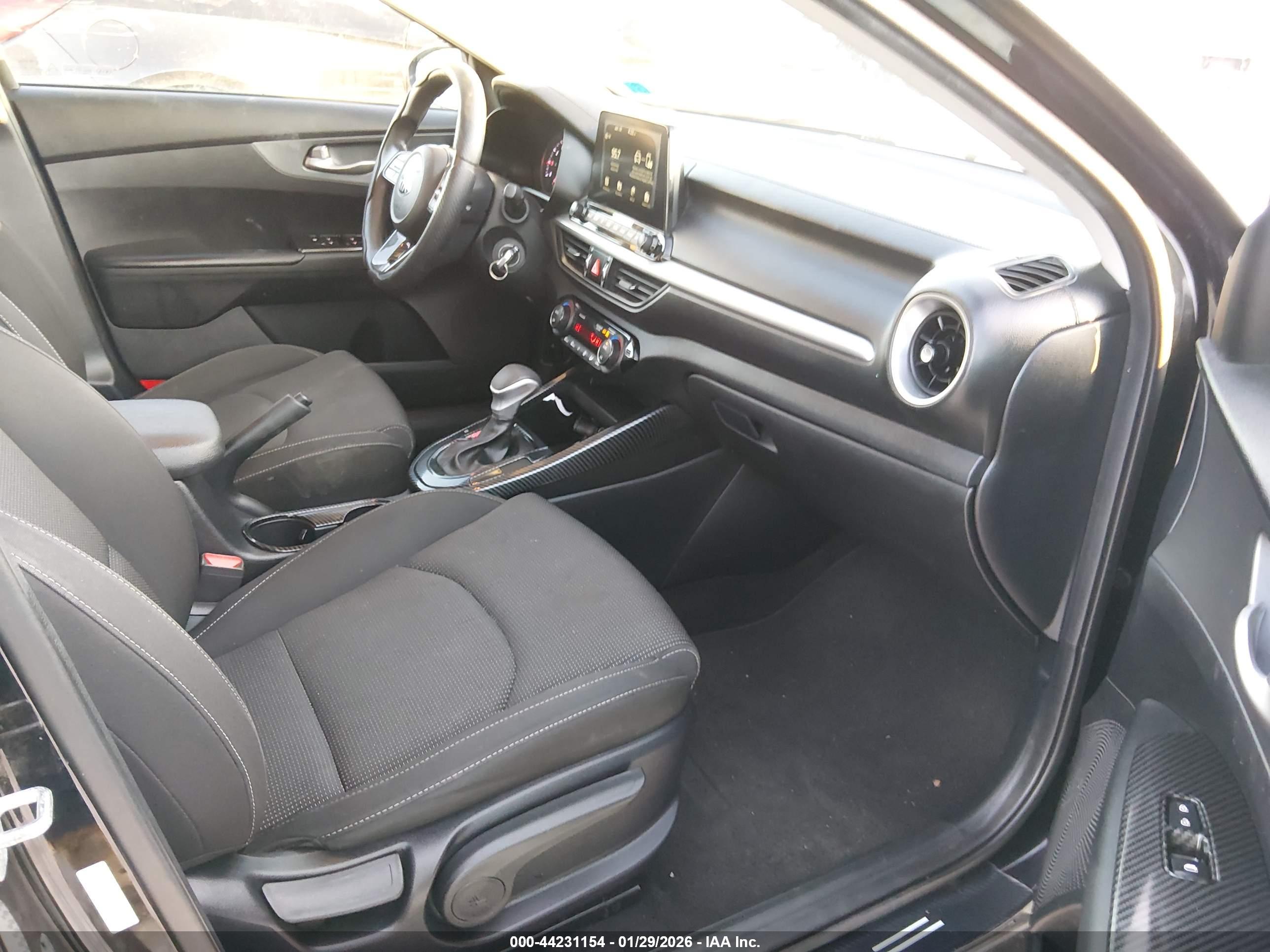KIA FORTE image 5