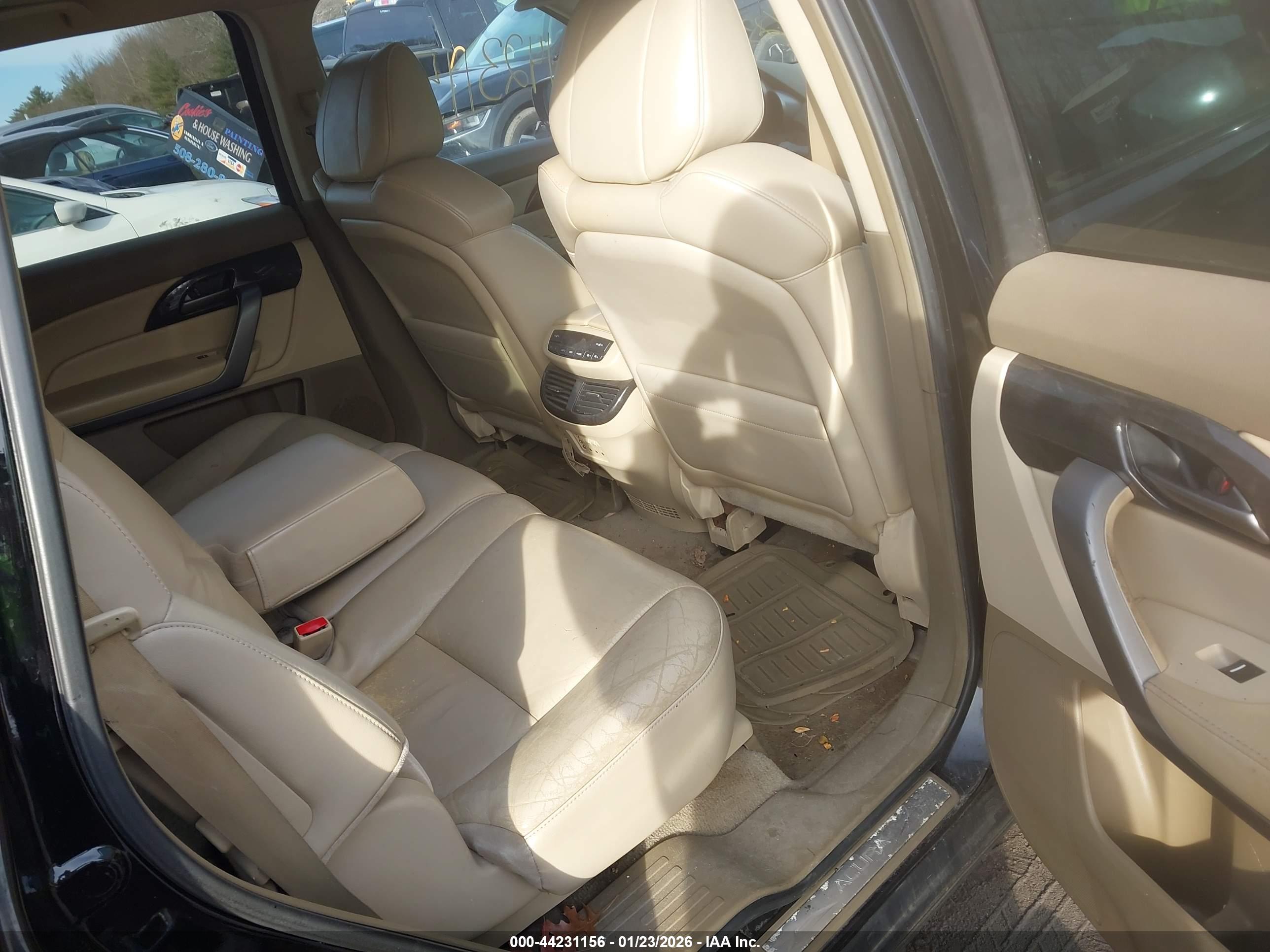 ACURA MDX image 8