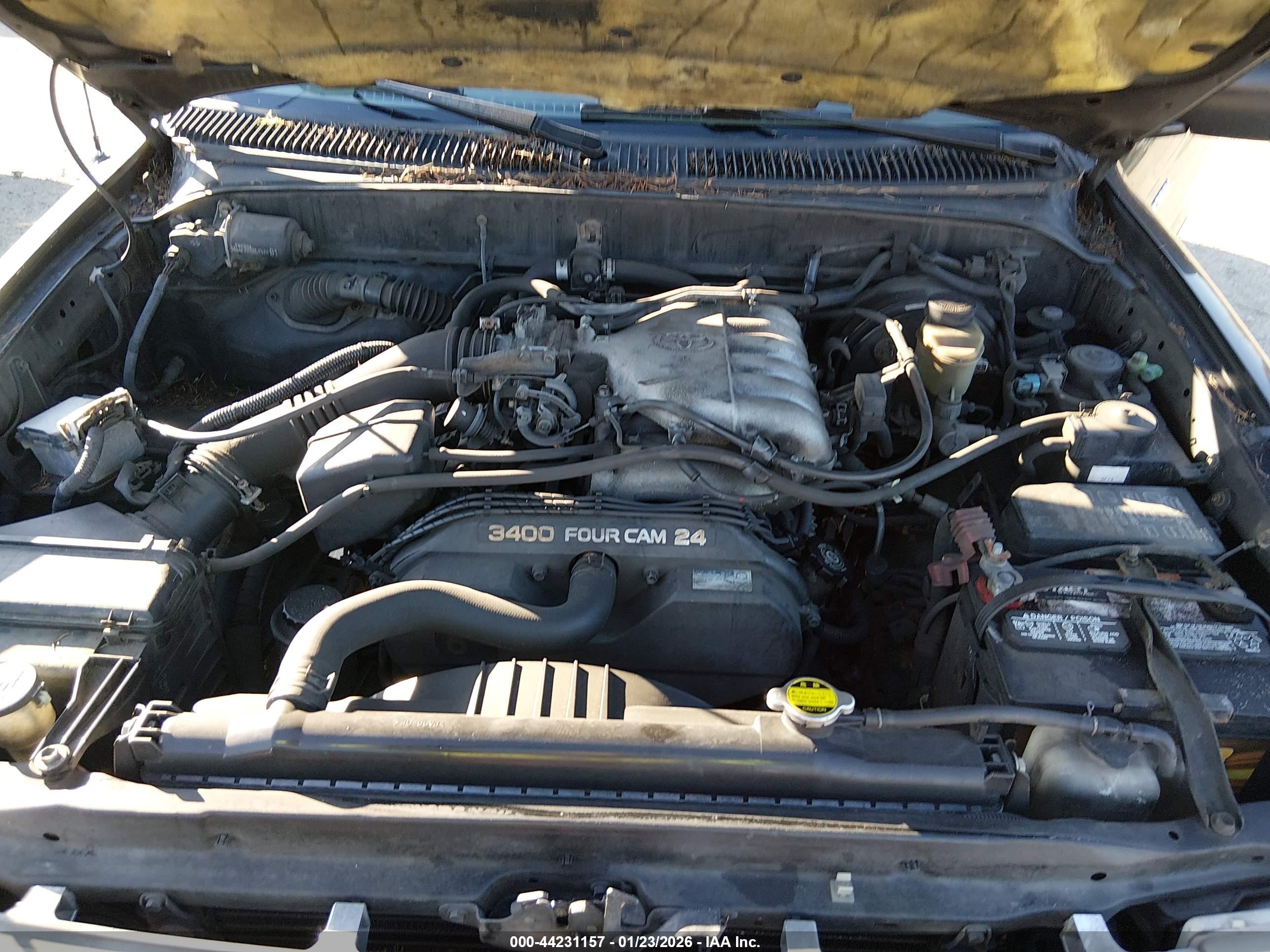 TOYOTA TACOMA image 10