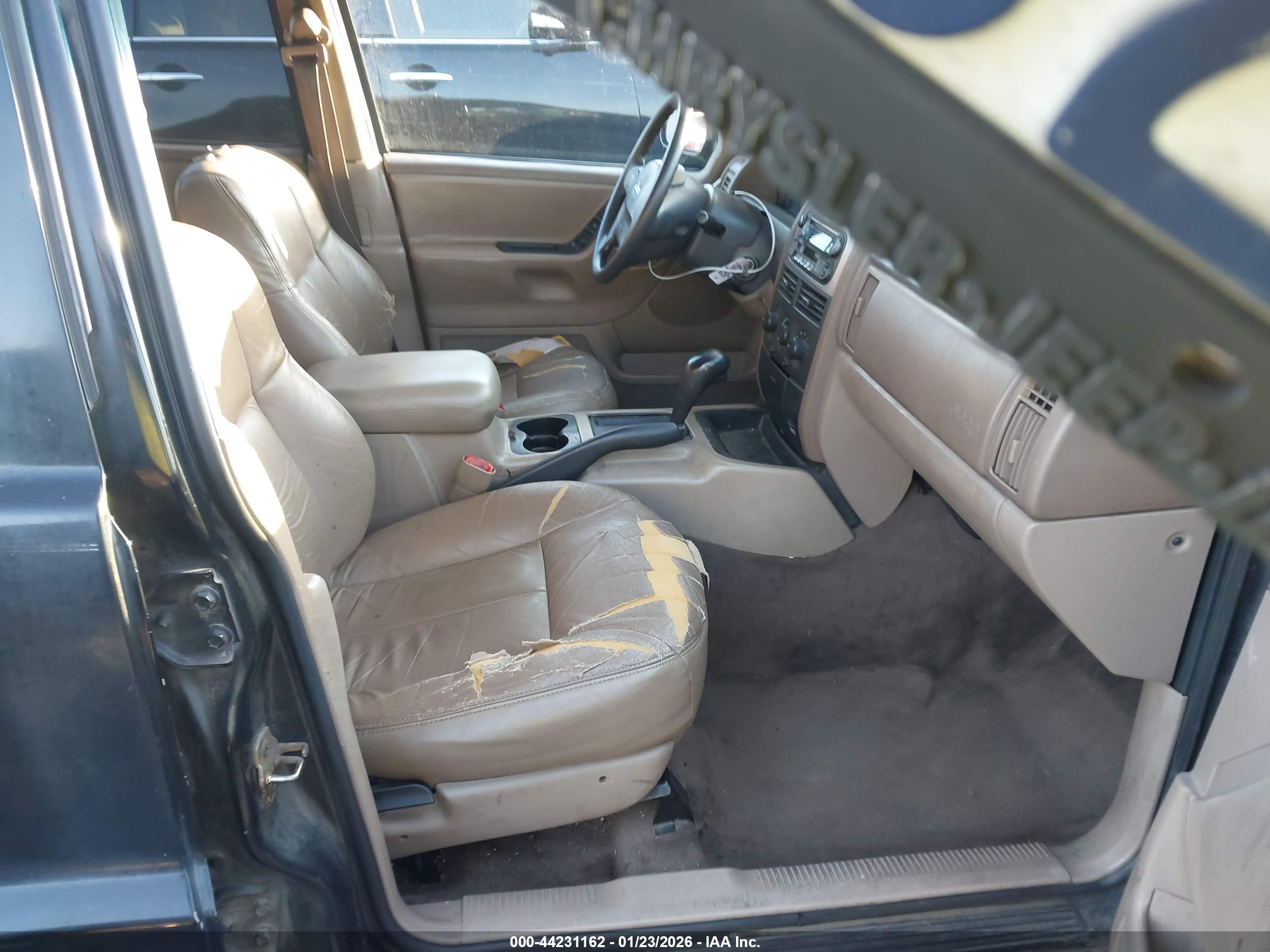 JEEP GRAND image 5
