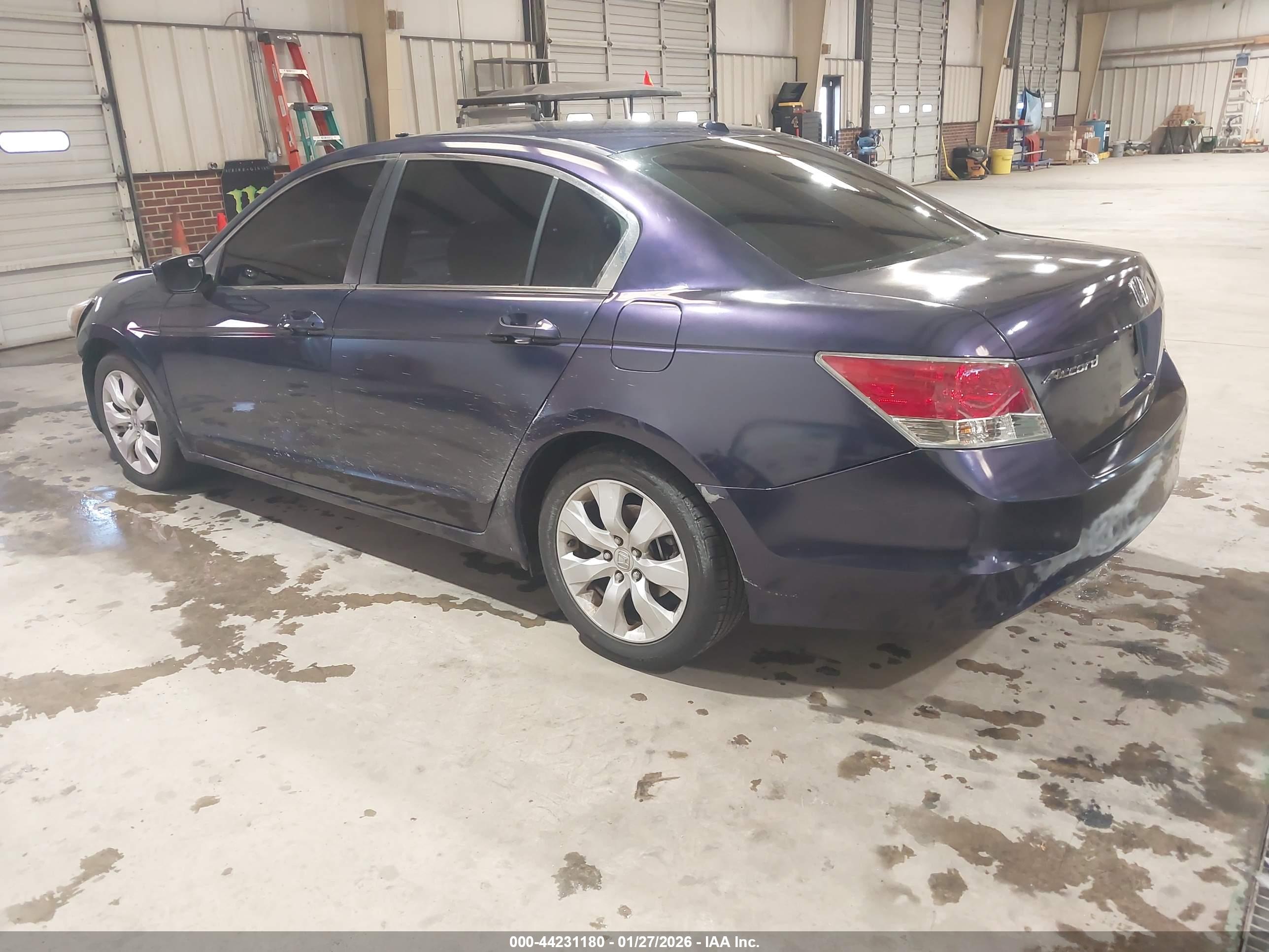 HONDA ACCORD image 3