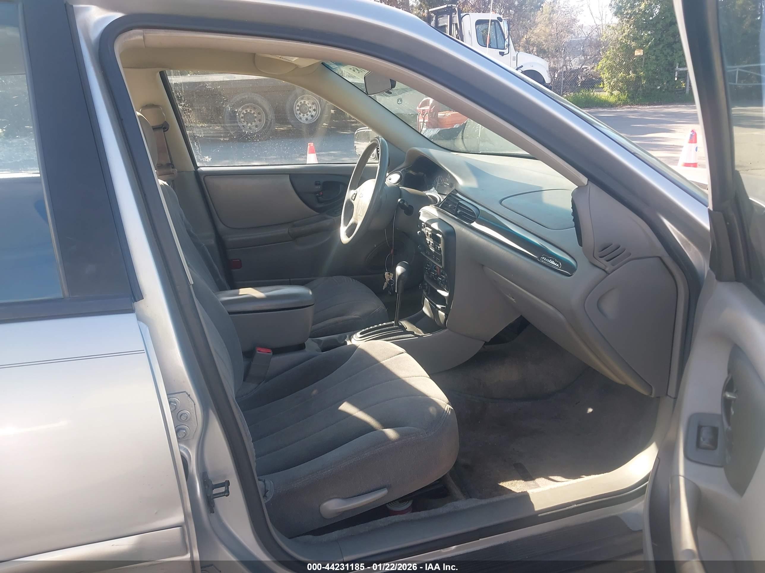 CHEVROLET MALIBU image 5