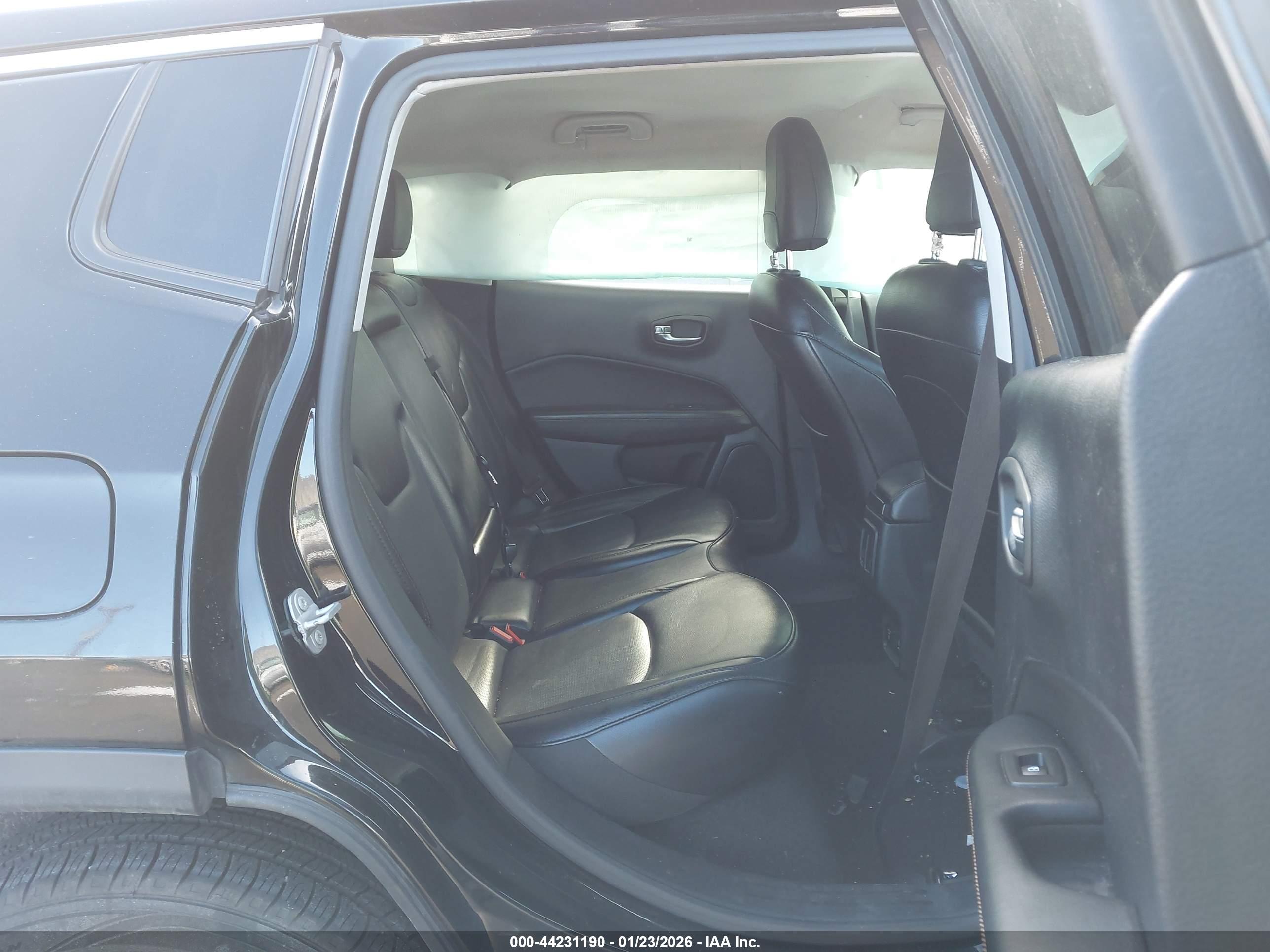 JEEP COMPASS image 8