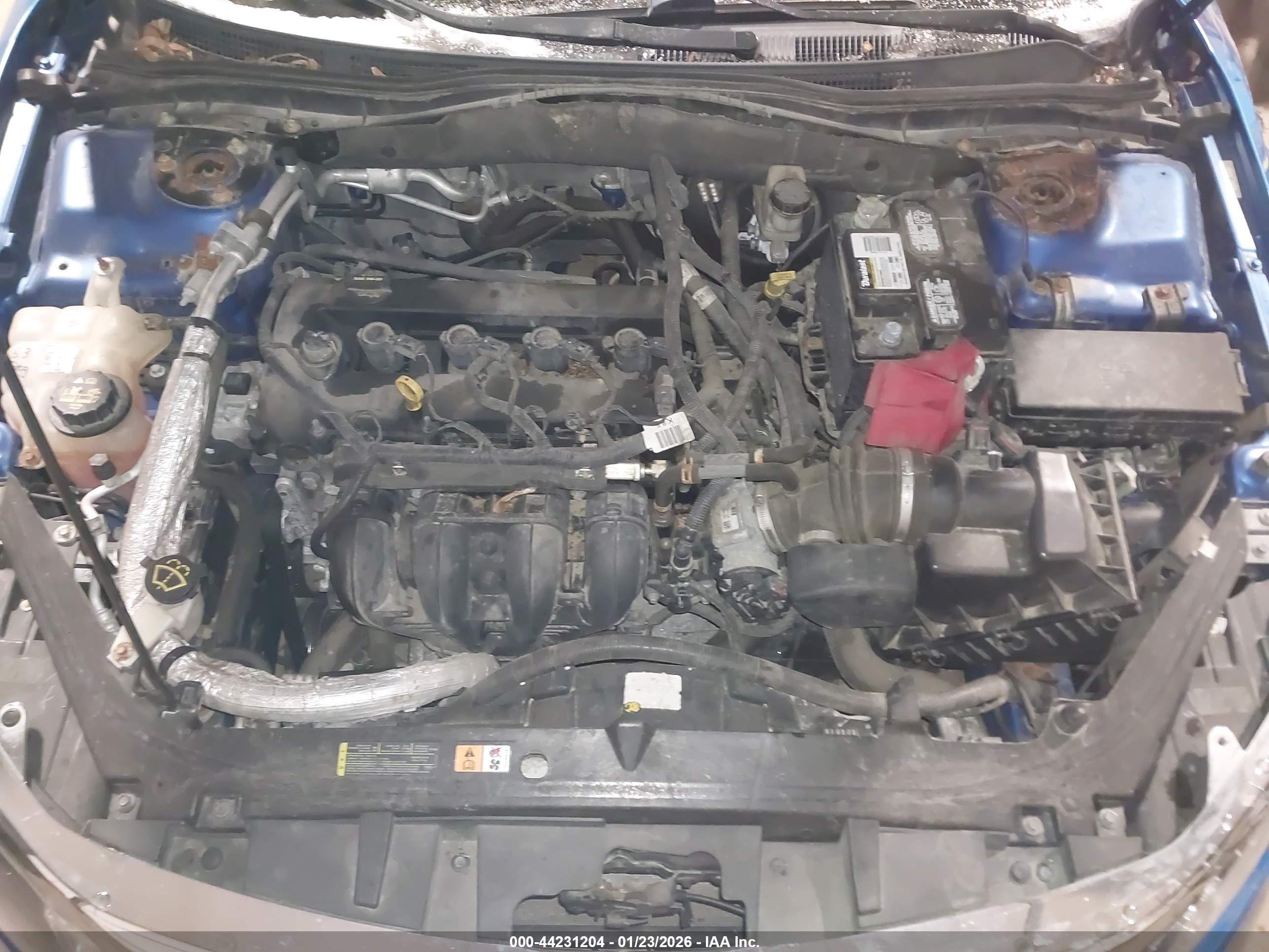 FORD FUSION image 10