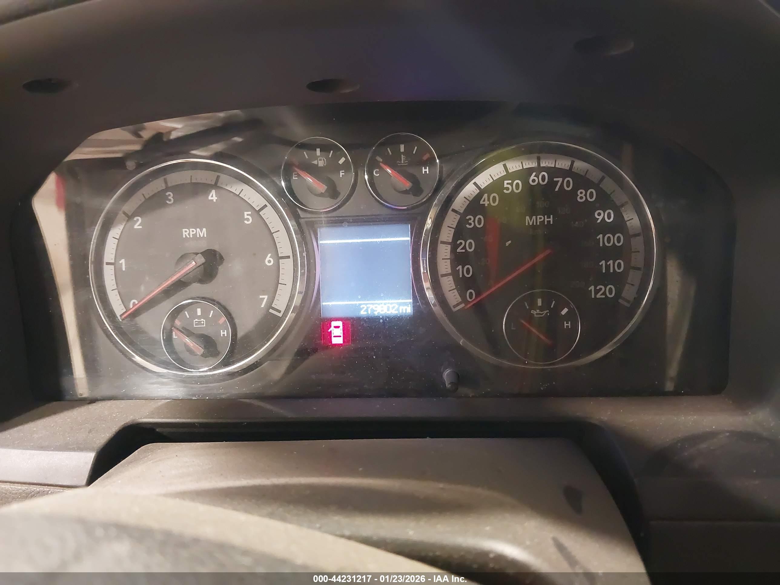 DODGE RAM image 7