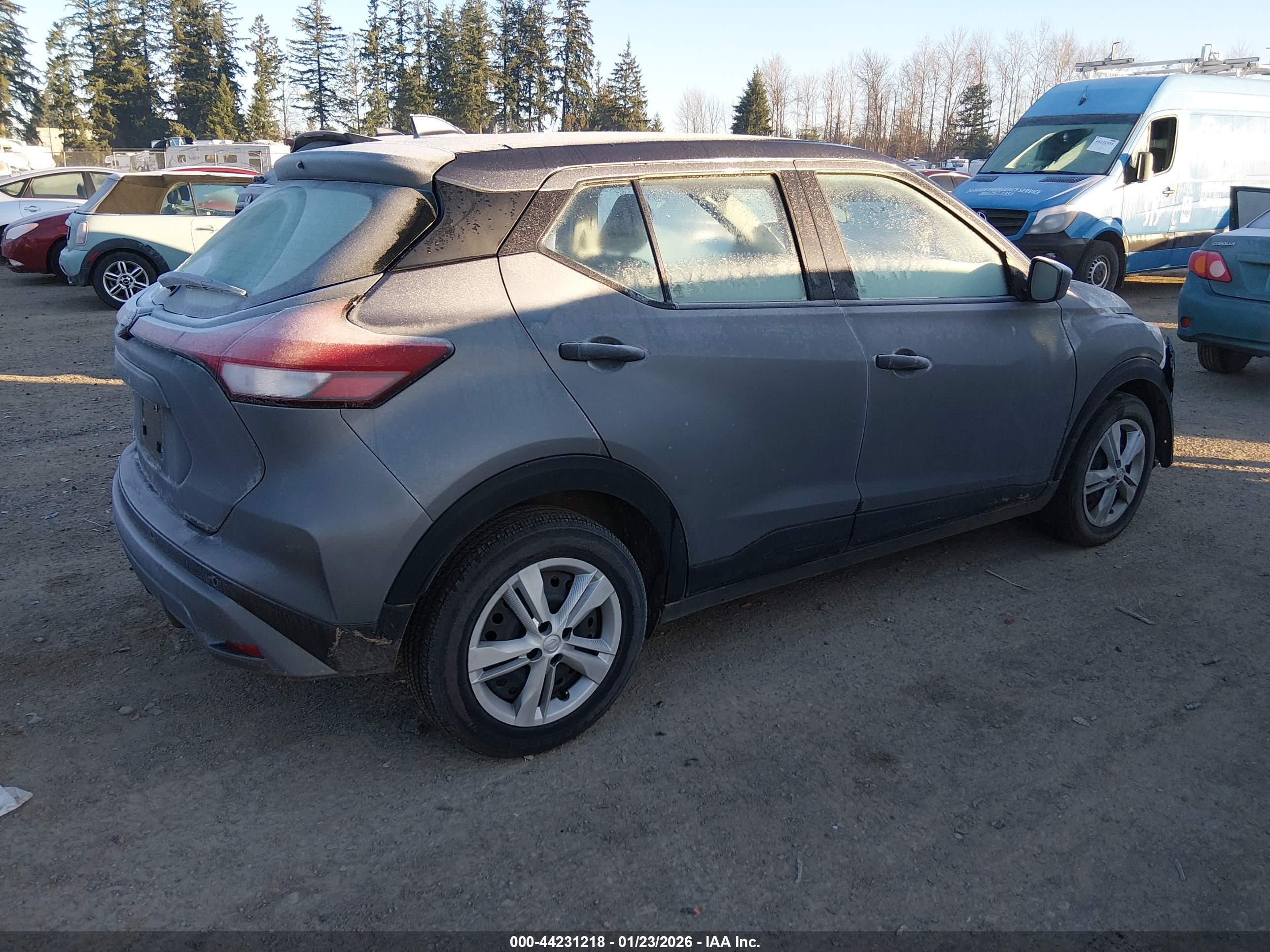 NISSAN KICKS image 4