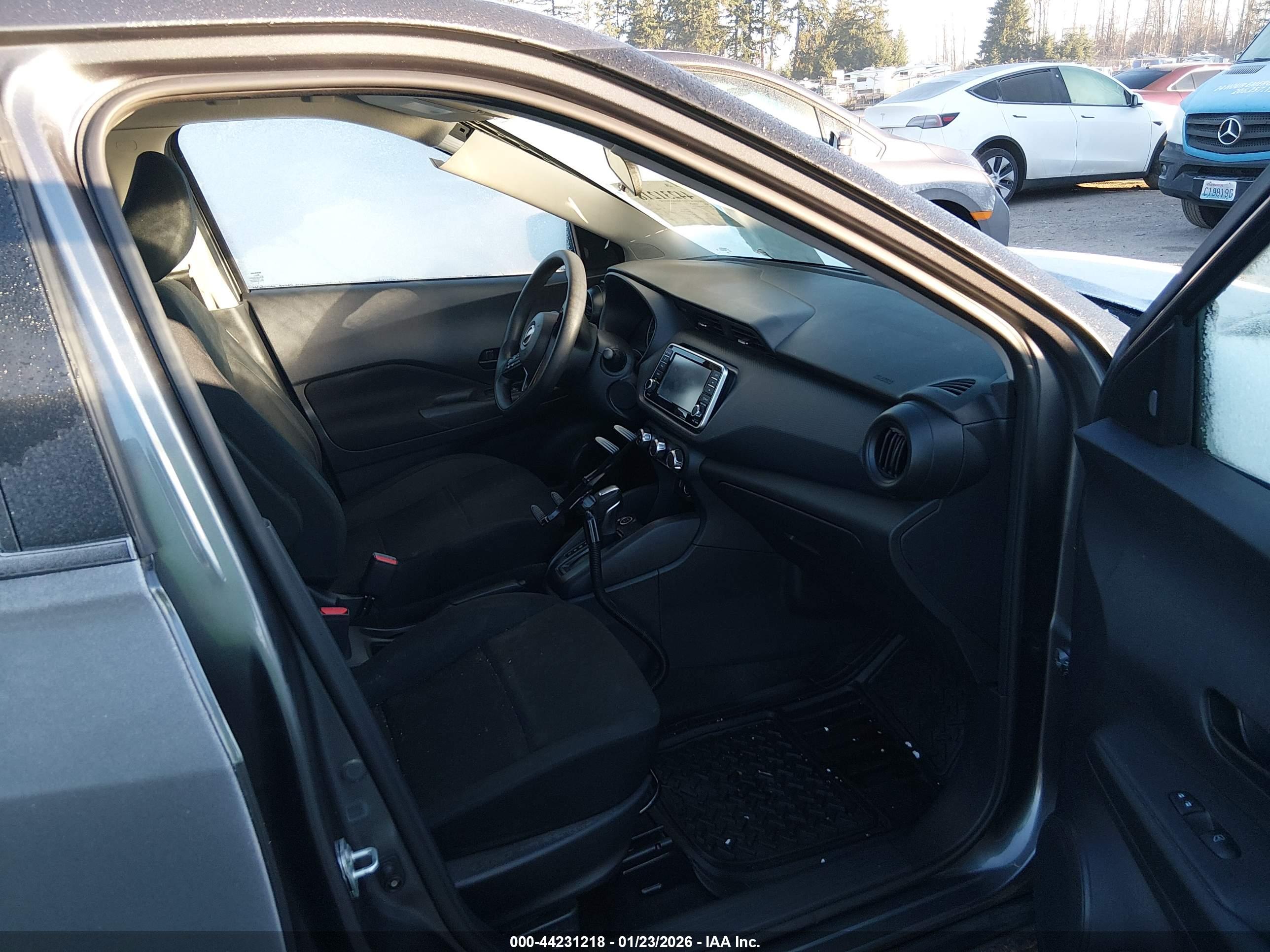 NISSAN KICKS image 5