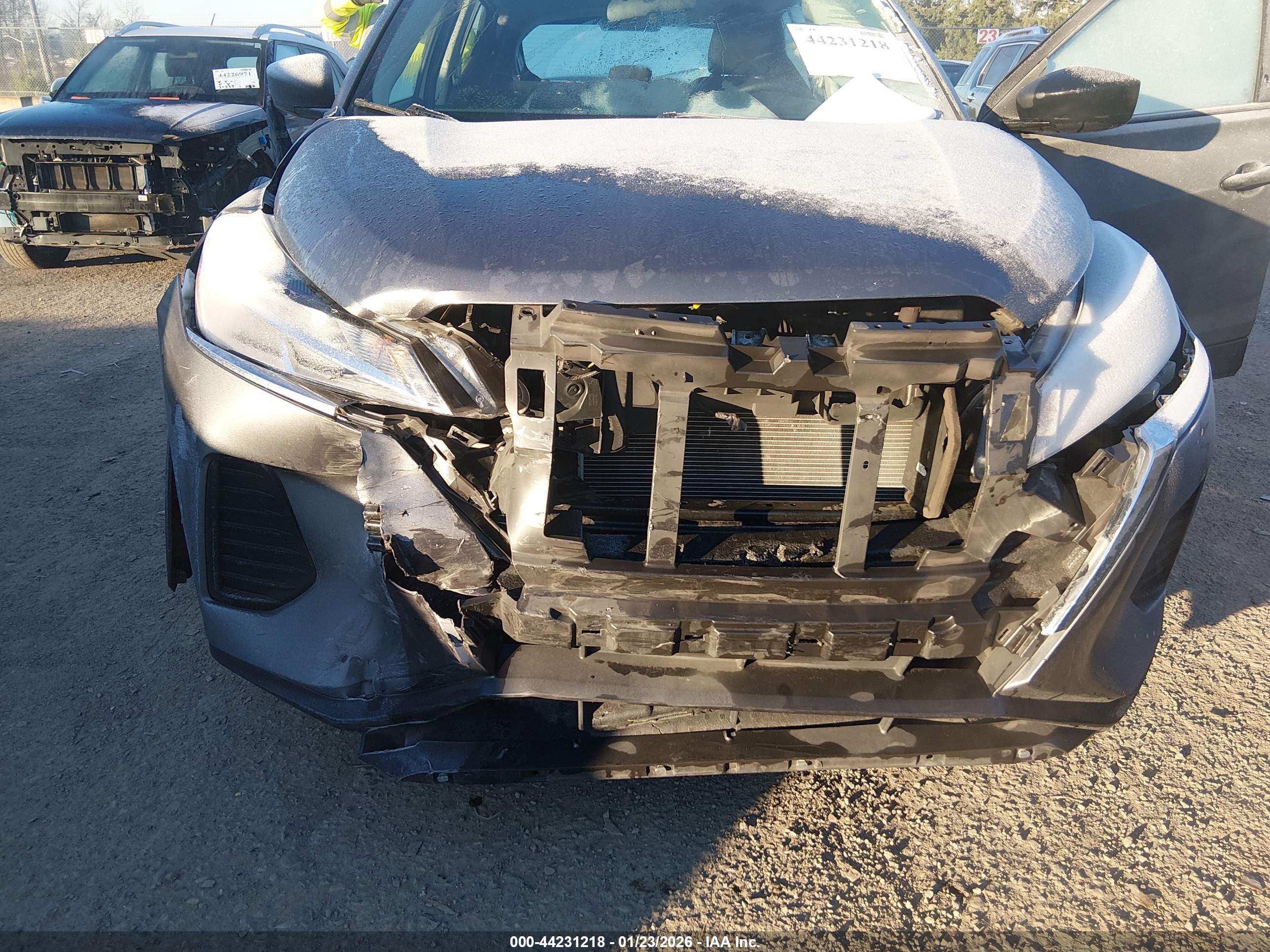 NISSAN KICKS image 6