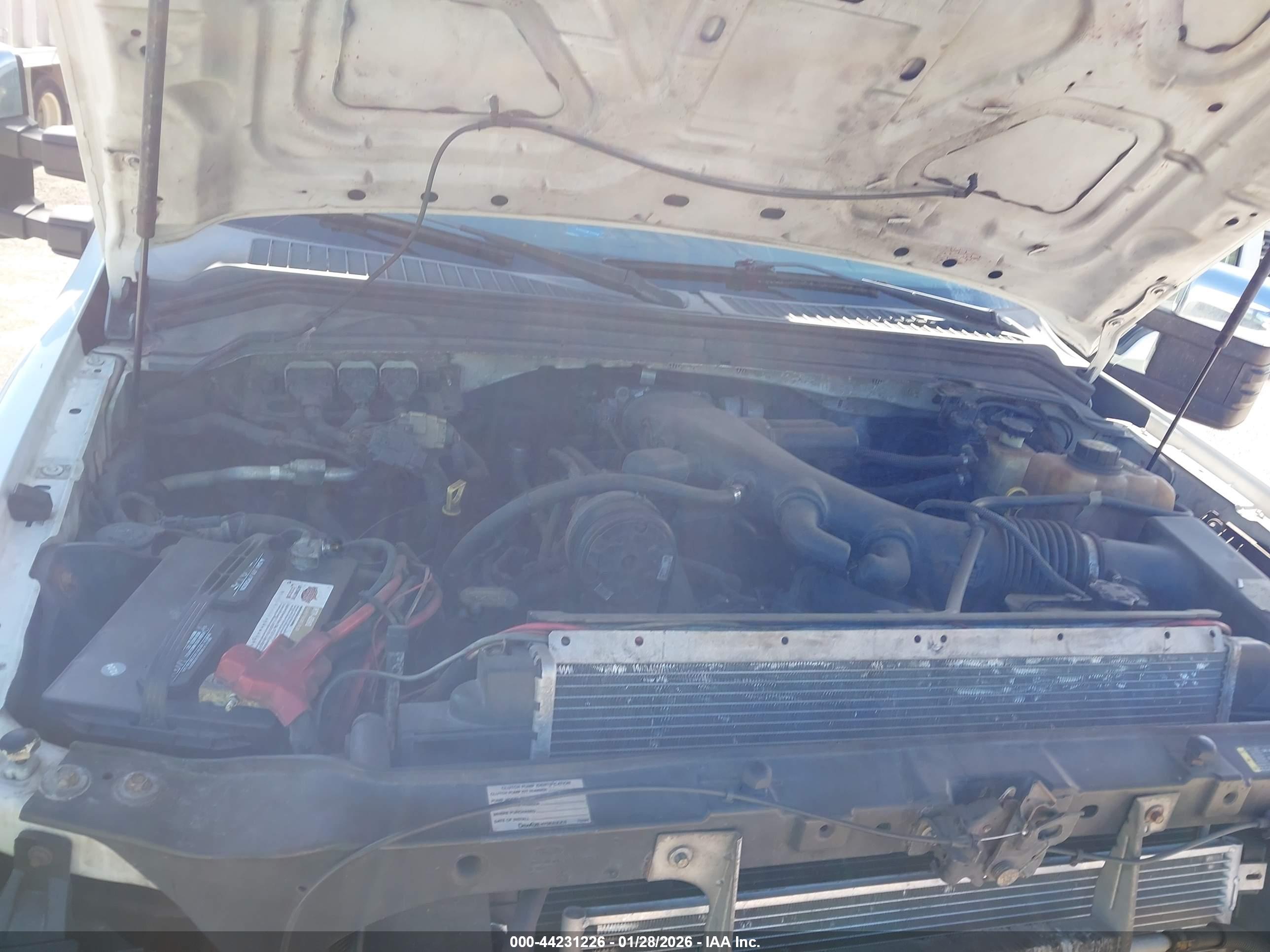FORD F-450 image 10