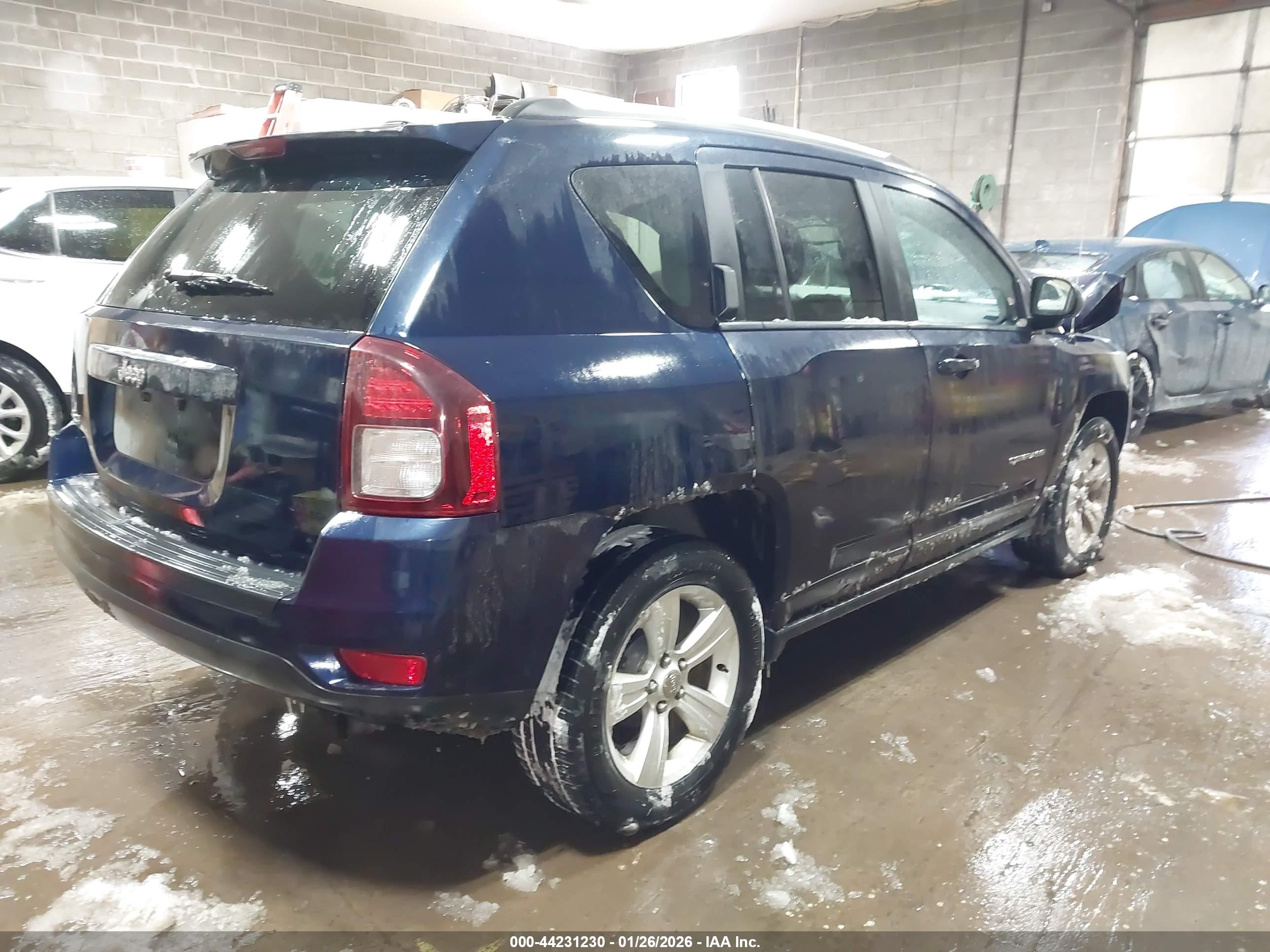 JEEP COMPASS image 4