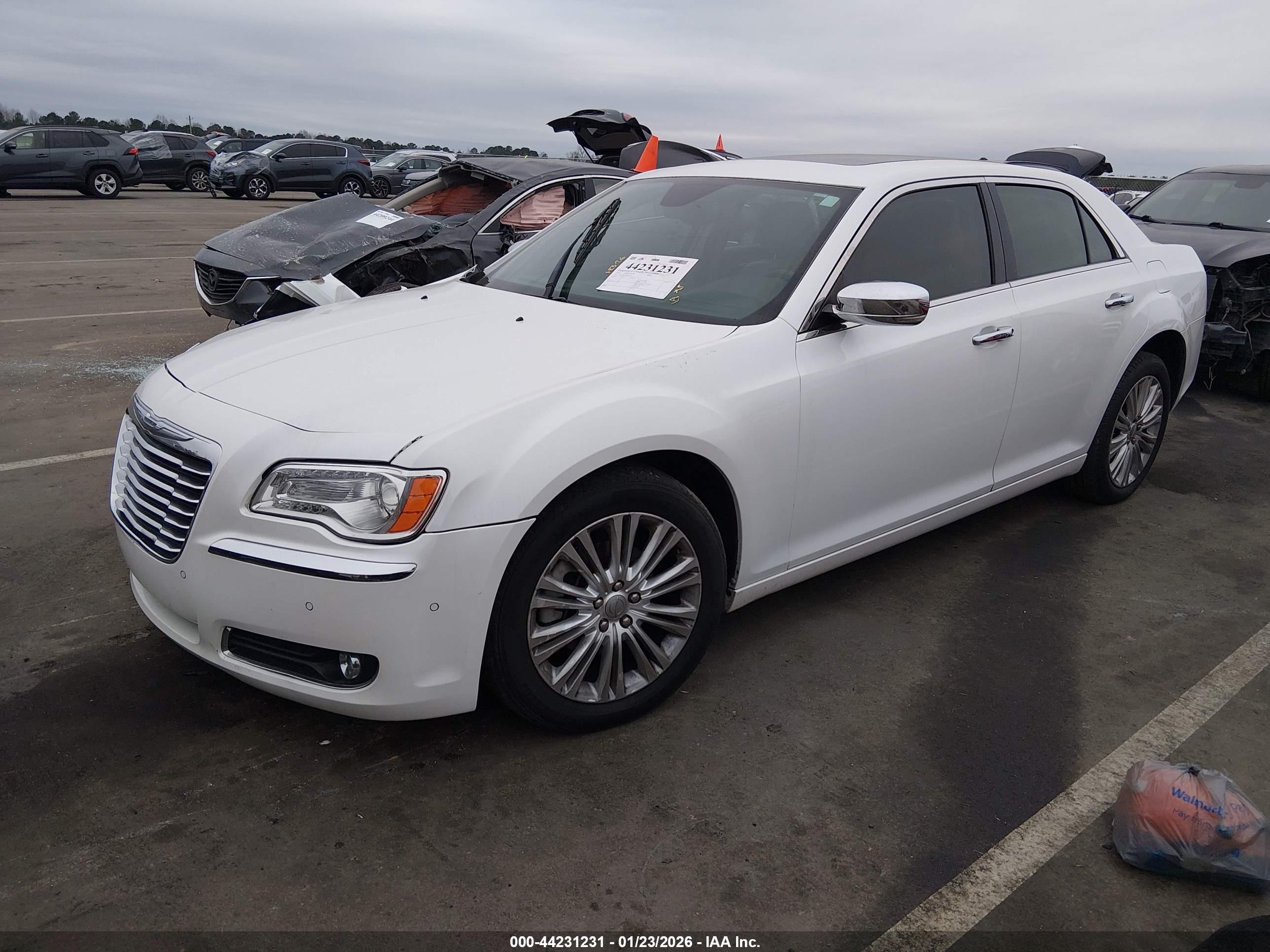 CHRYSLER 300C image 2