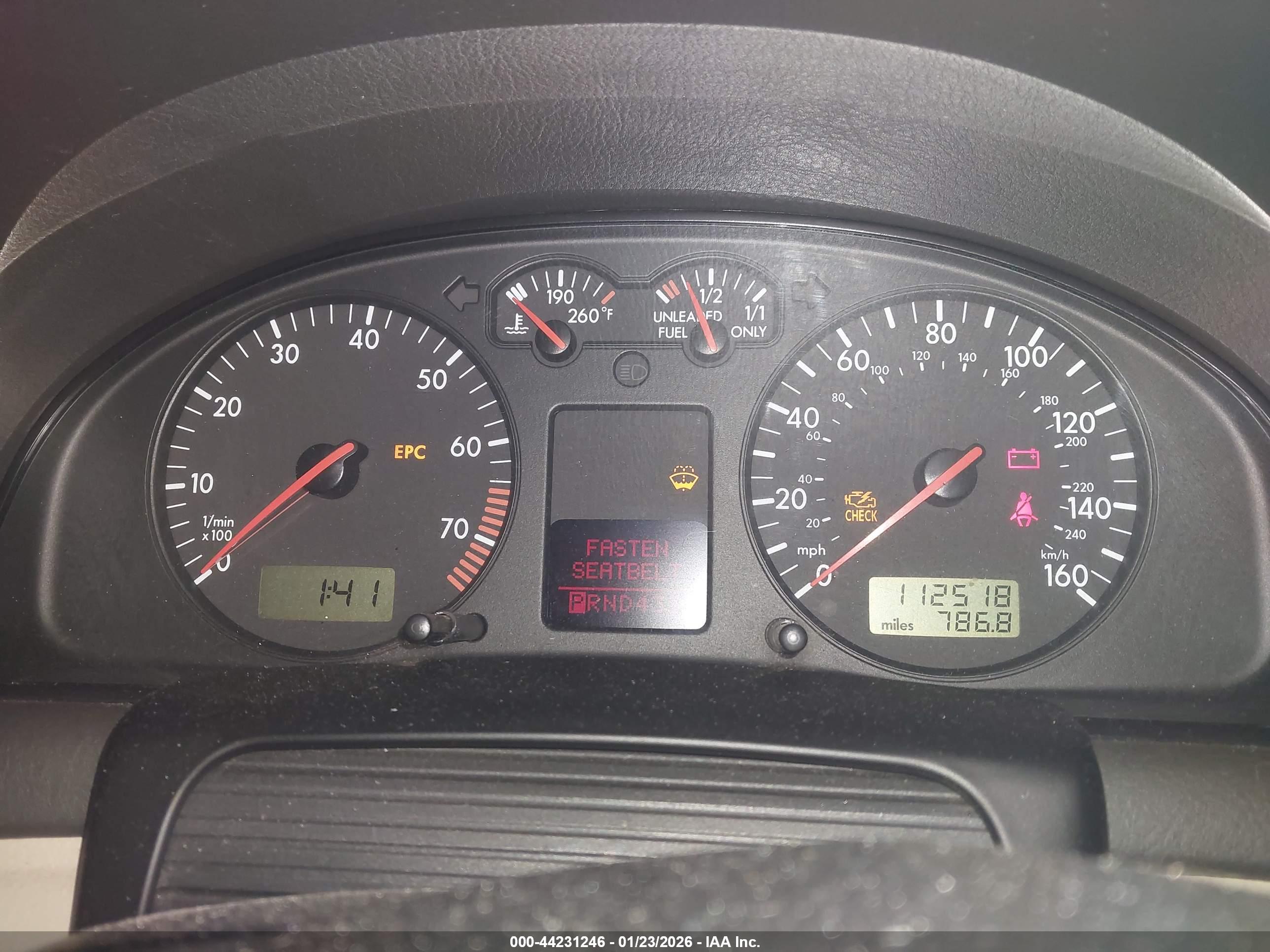 VOLKSWAGEN PASSAT image 7
