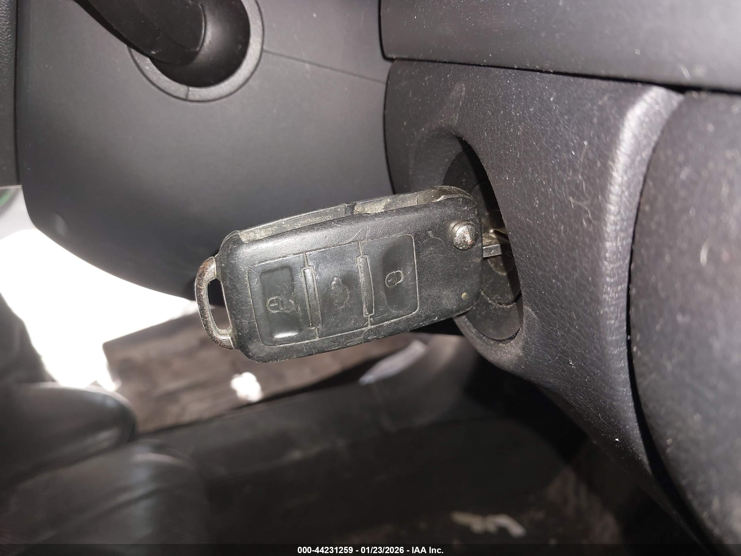 AUDI A8 image 11