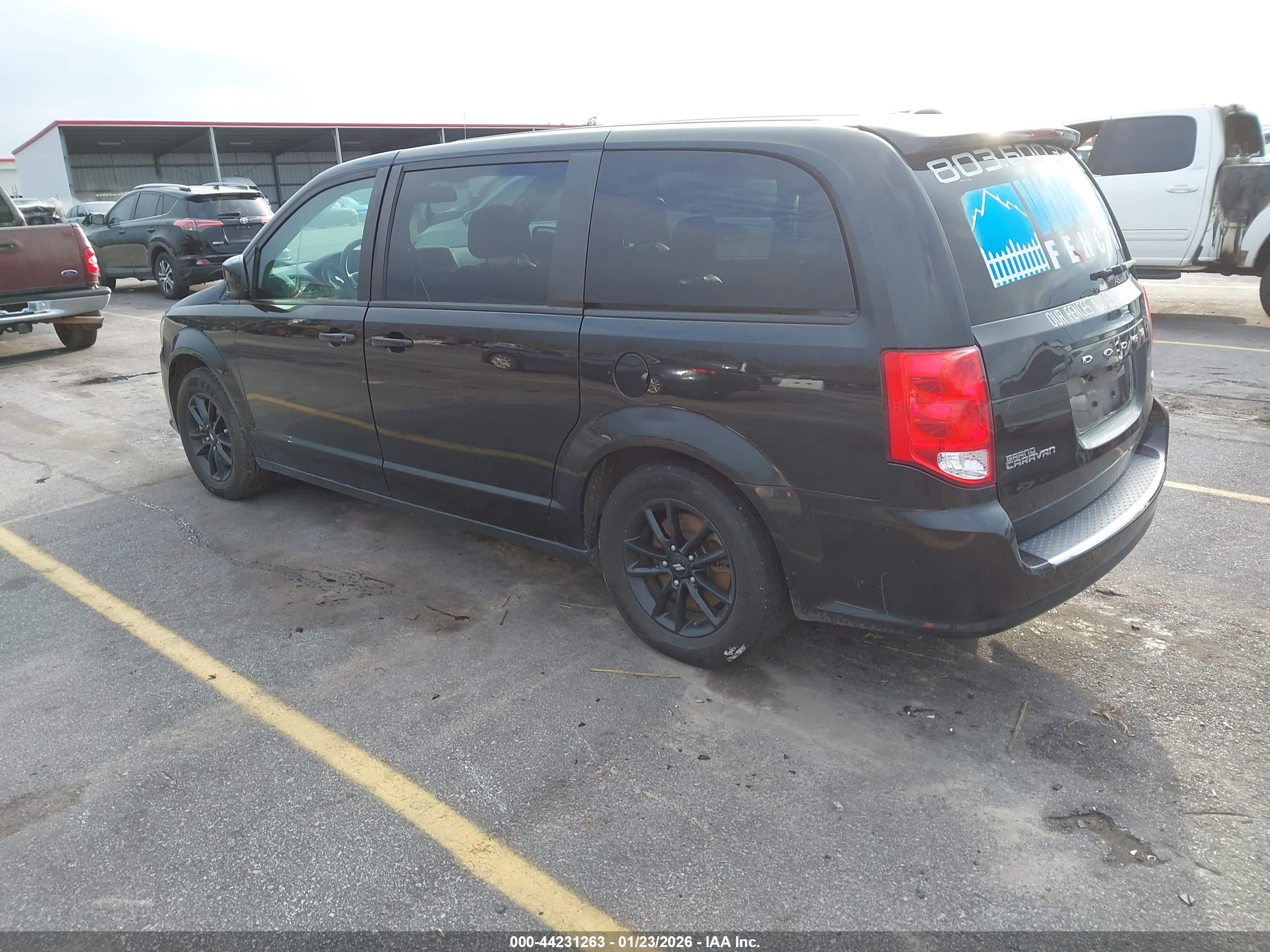DODGE GRAND image 3