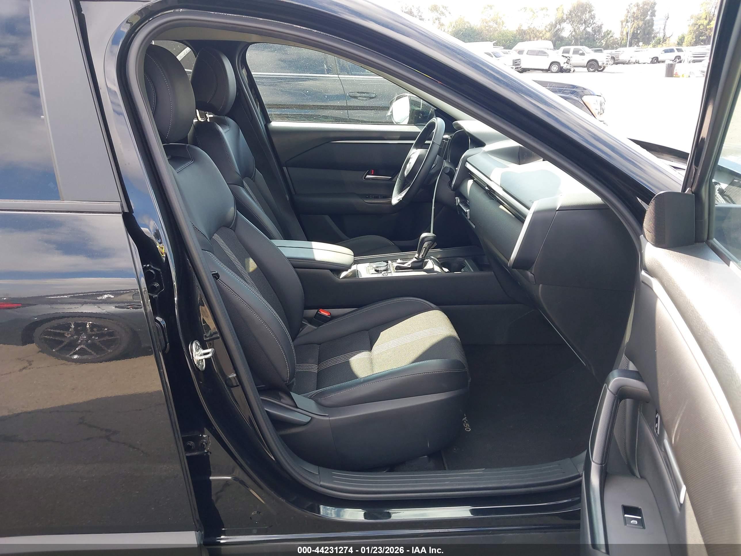 MAZDA CX-50 image 5