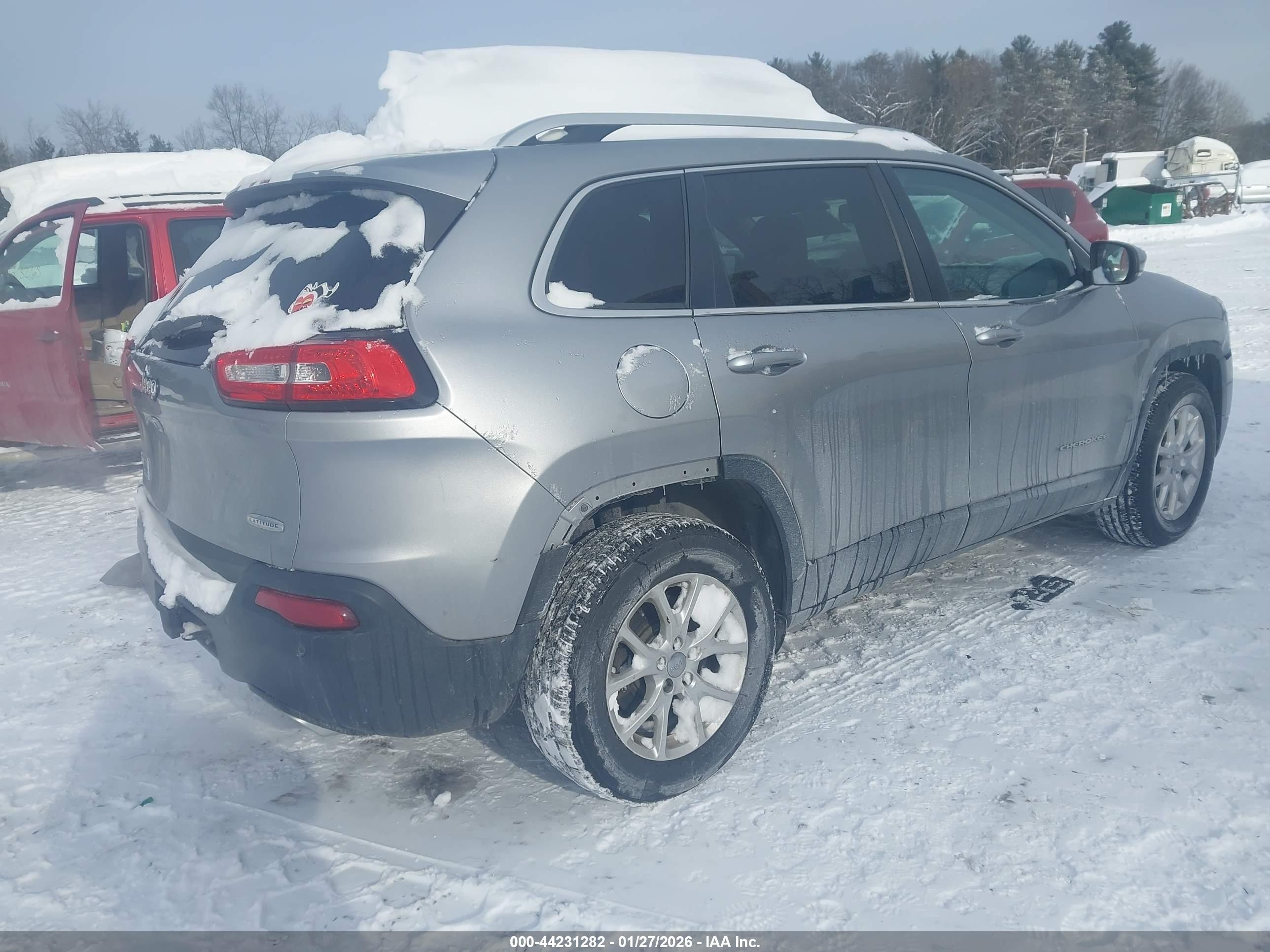 JEEP CHEROKEE image 4
