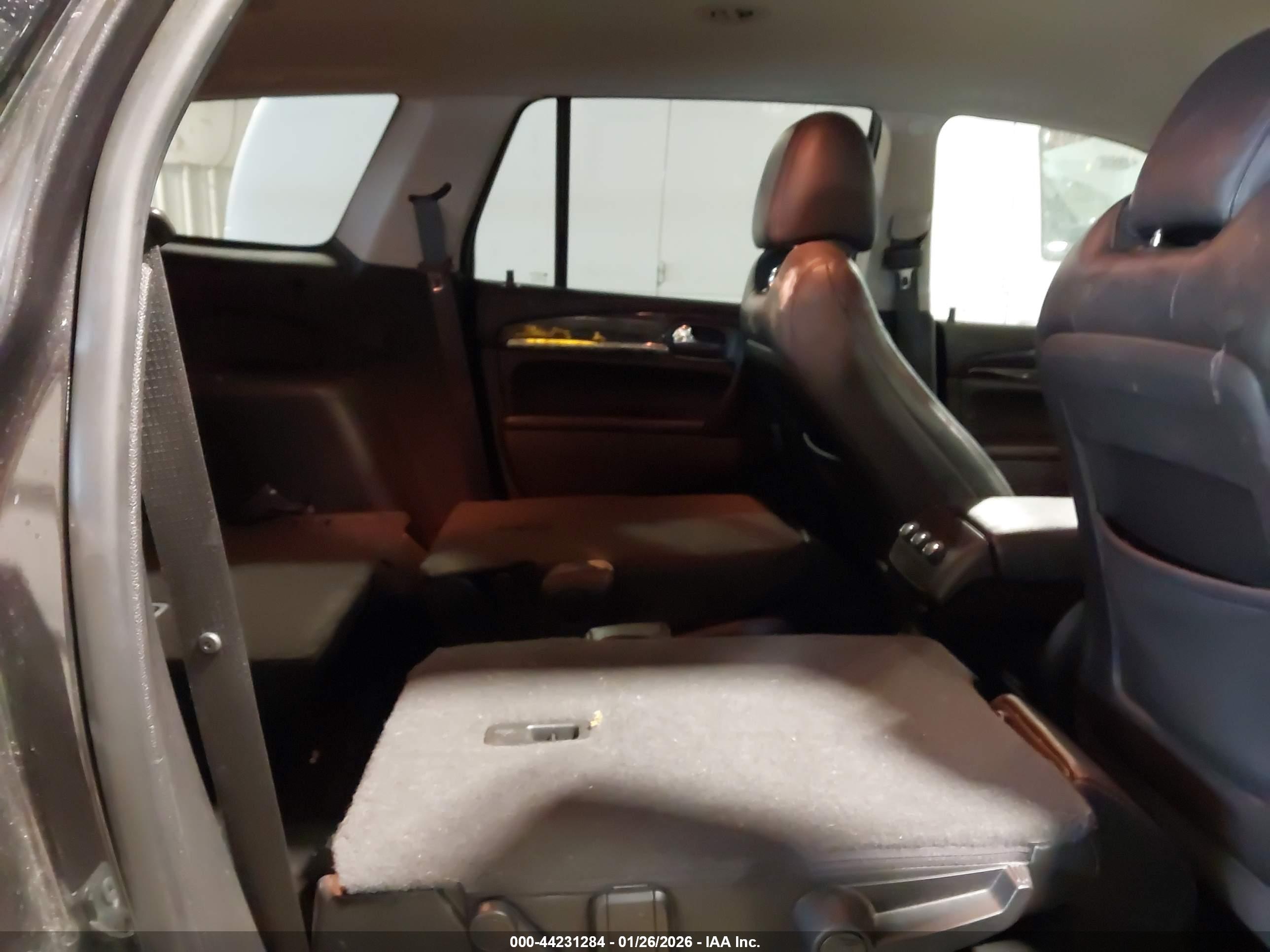 BUICK ENCLAVE image 8