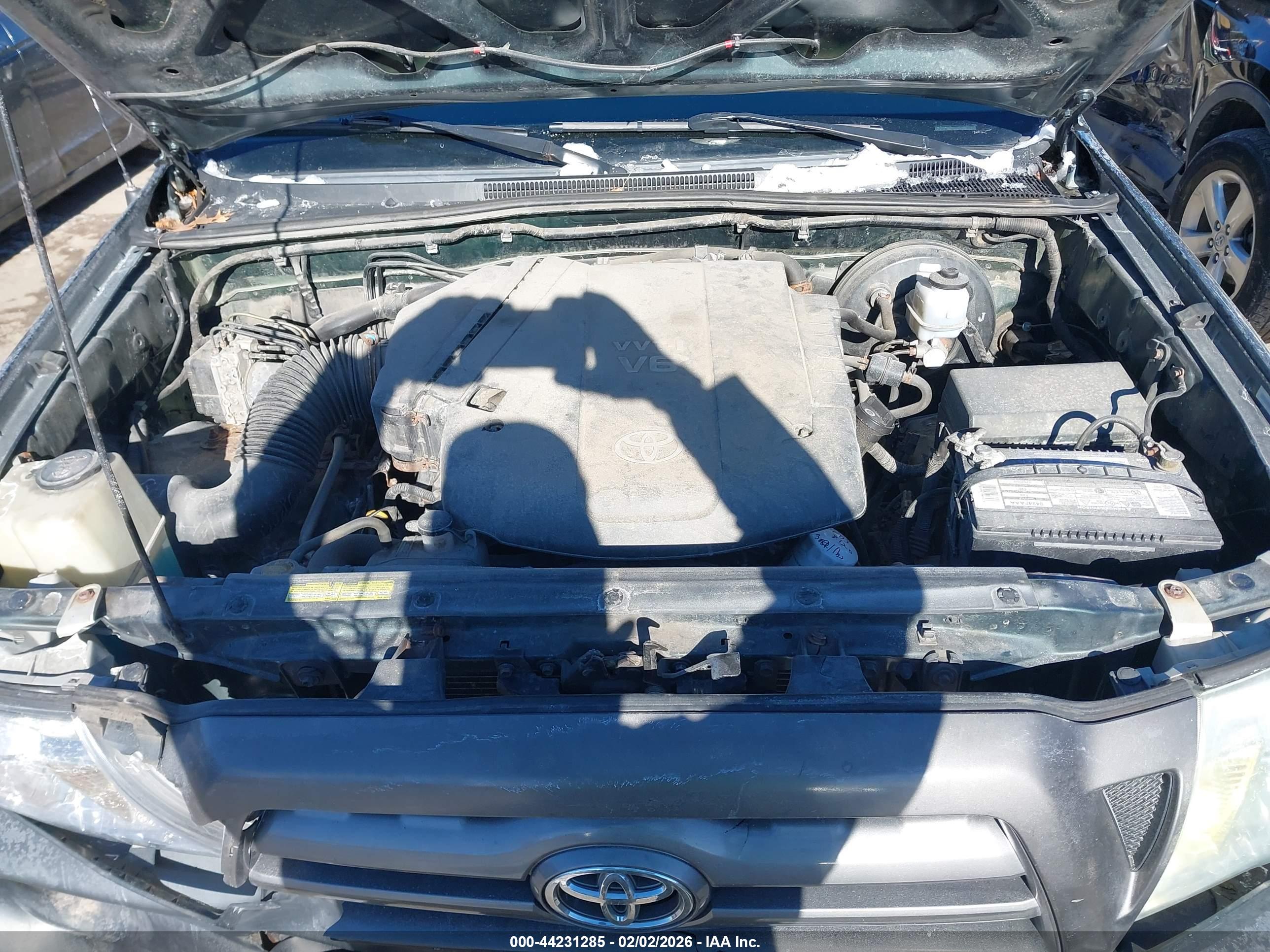 TOYOTA TACOMA image 10