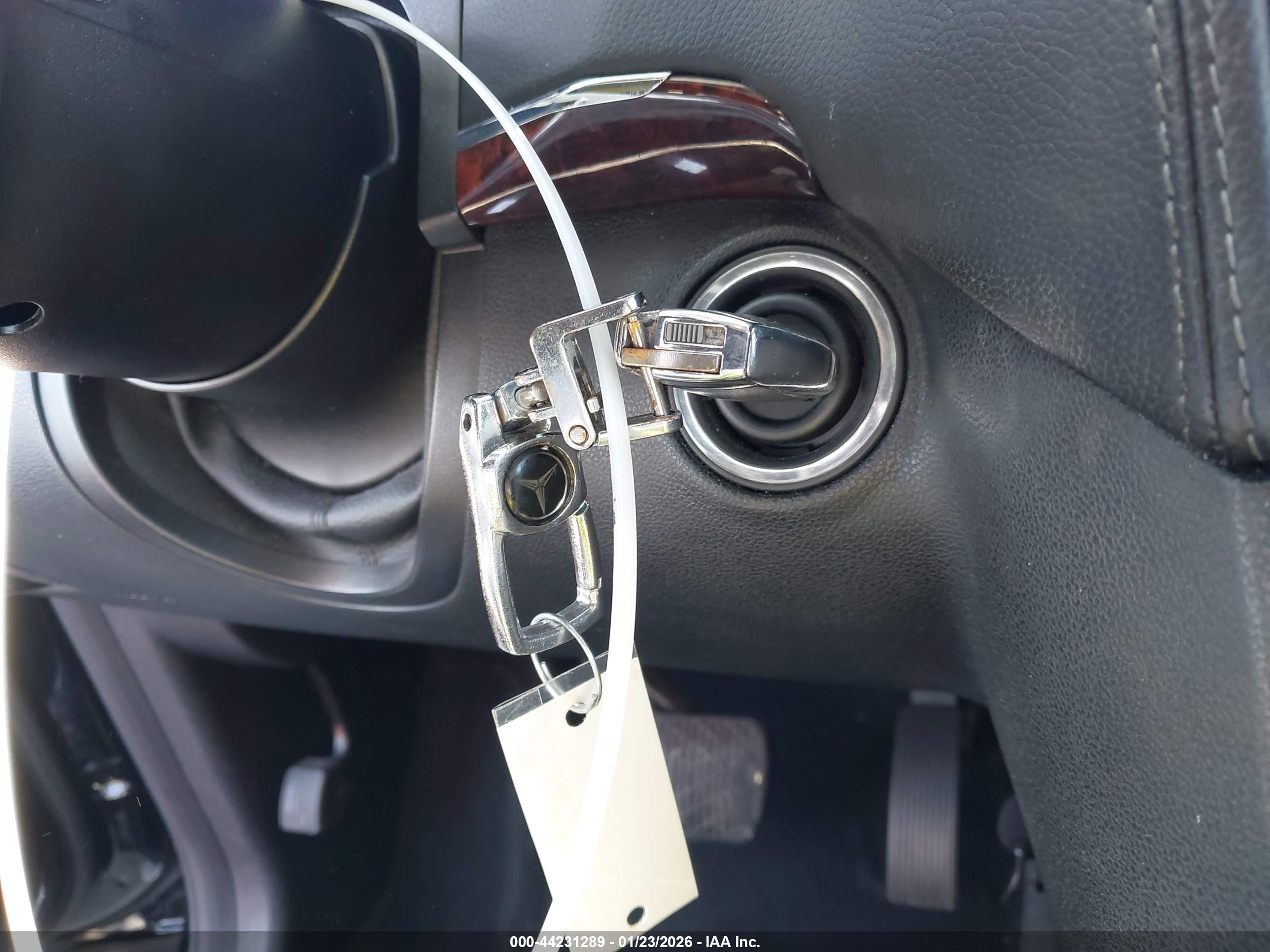 MERCEDES-BENZ GL image 11