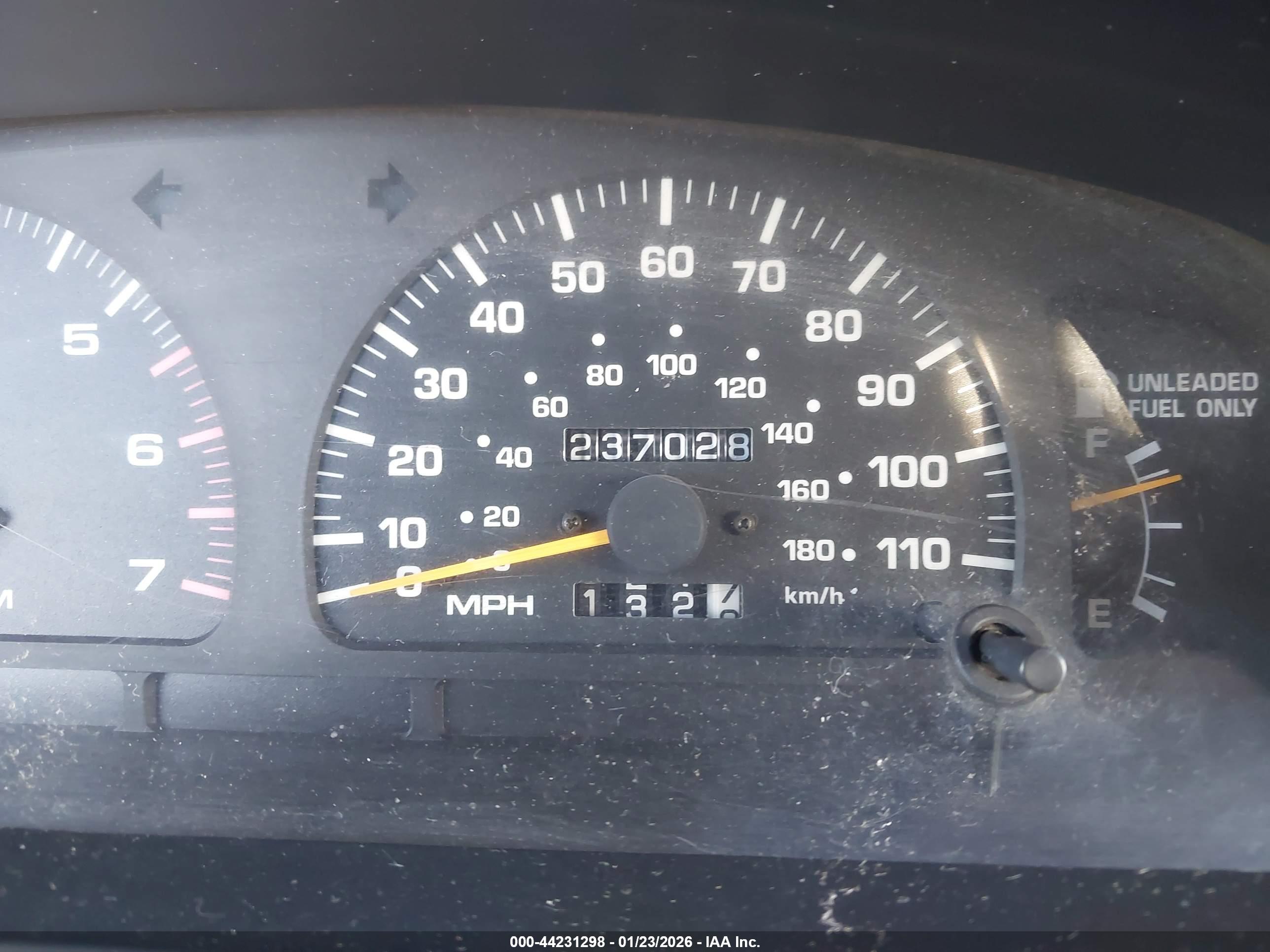 TOYOTA 4RUNNER image 7