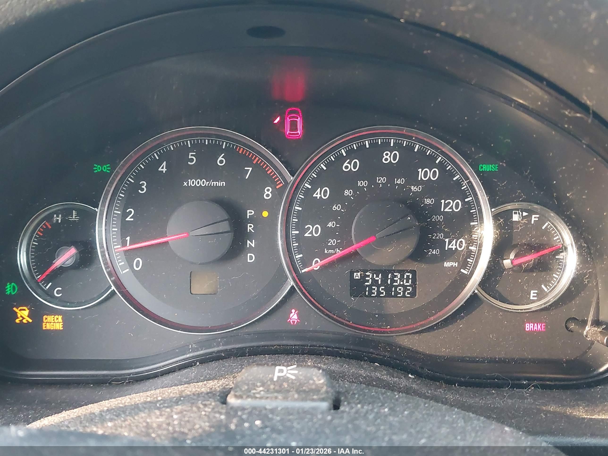 SUBARU OUTBACK image 7