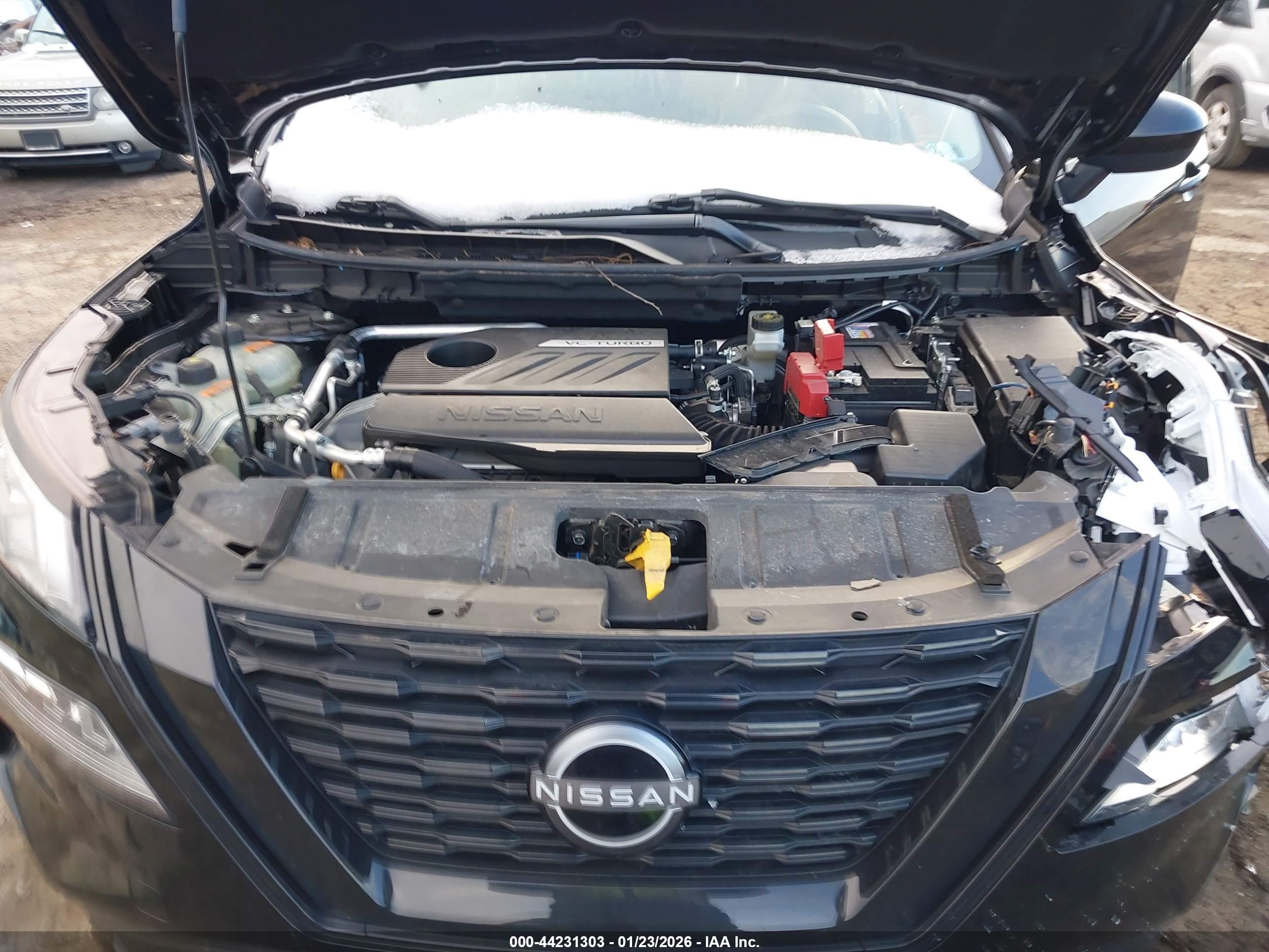 NISSAN ROGUE image 10