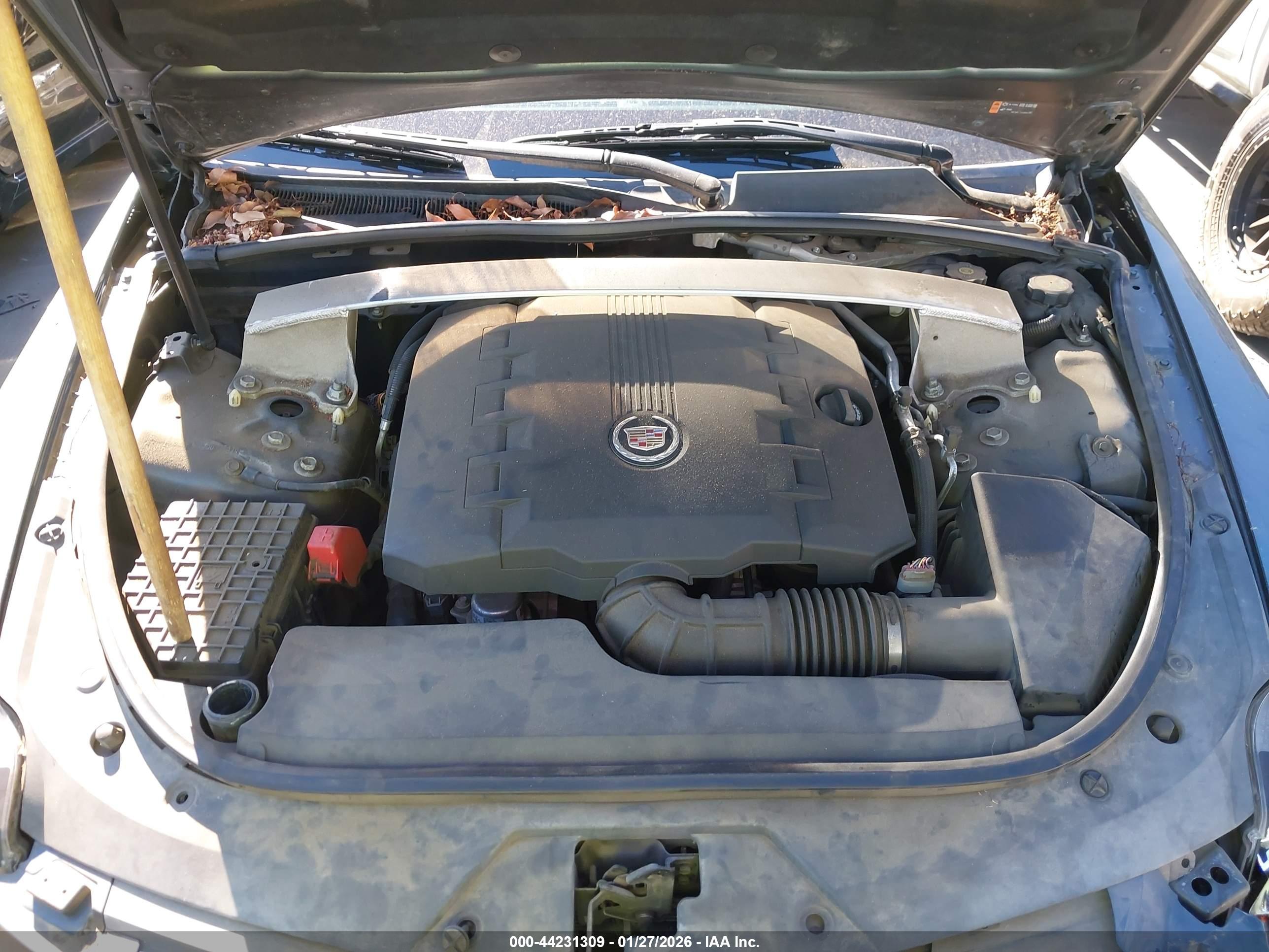 CADILLAC CTS image 10