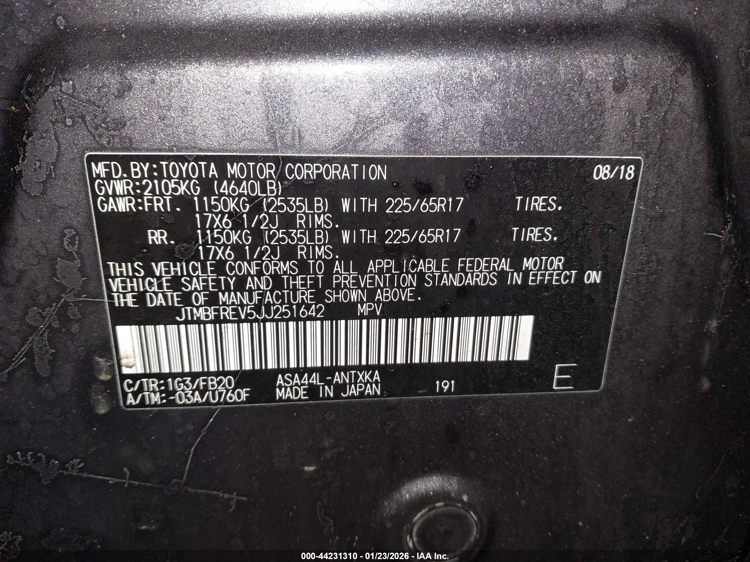 TOYOTA RAV4 image 9