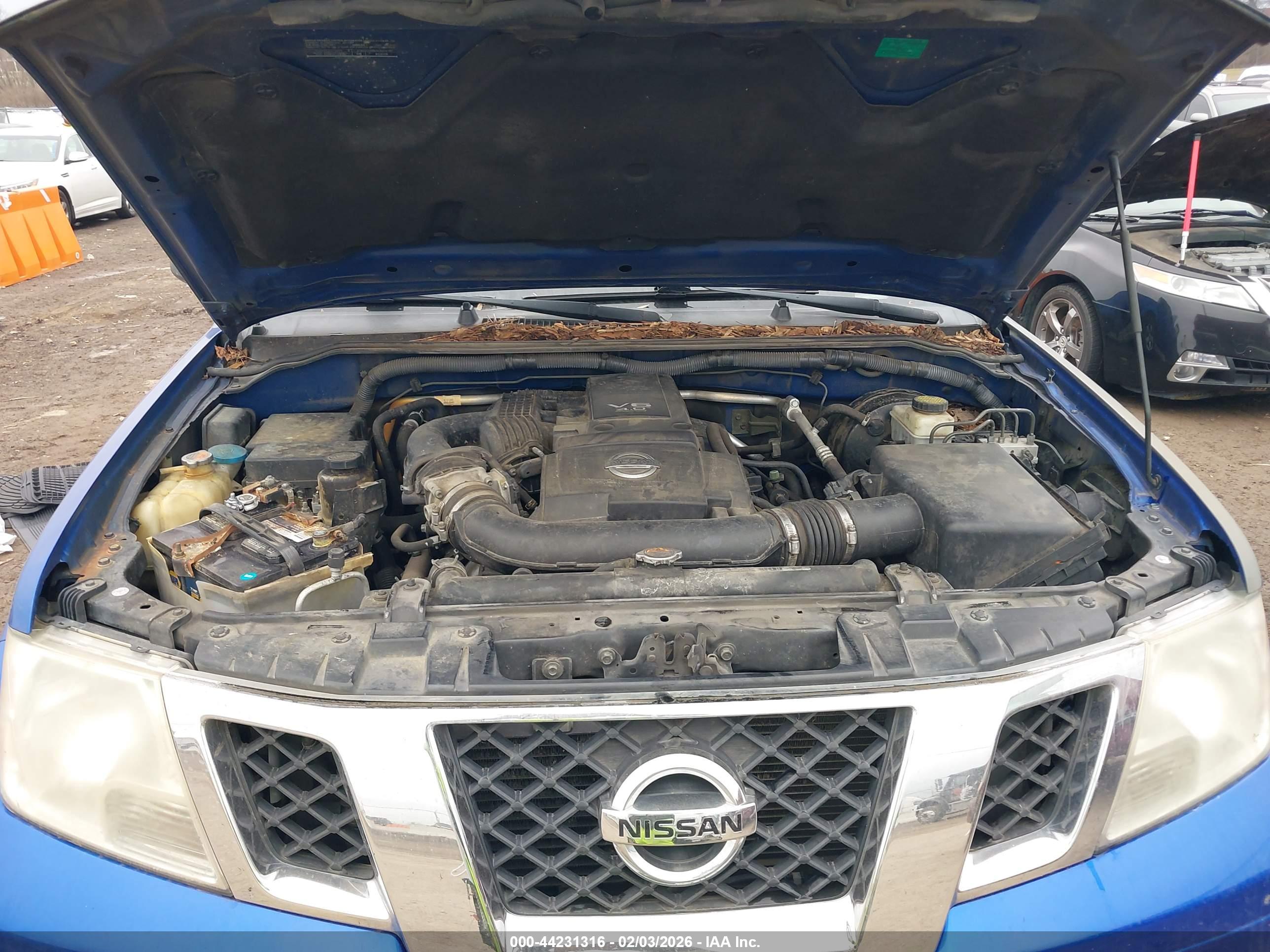 NISSAN FRONTIER image 10