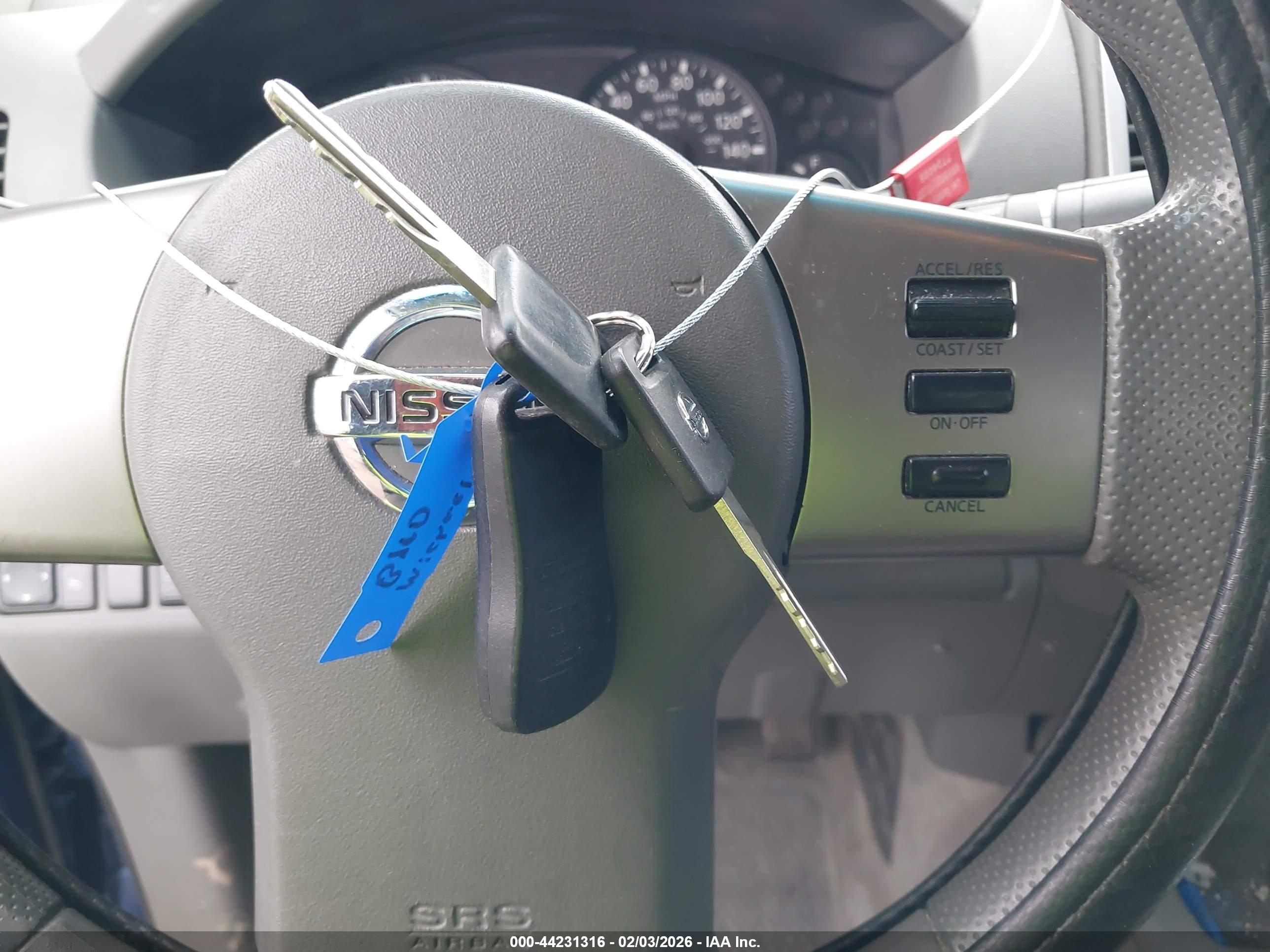 NISSAN FRONTIER image 11